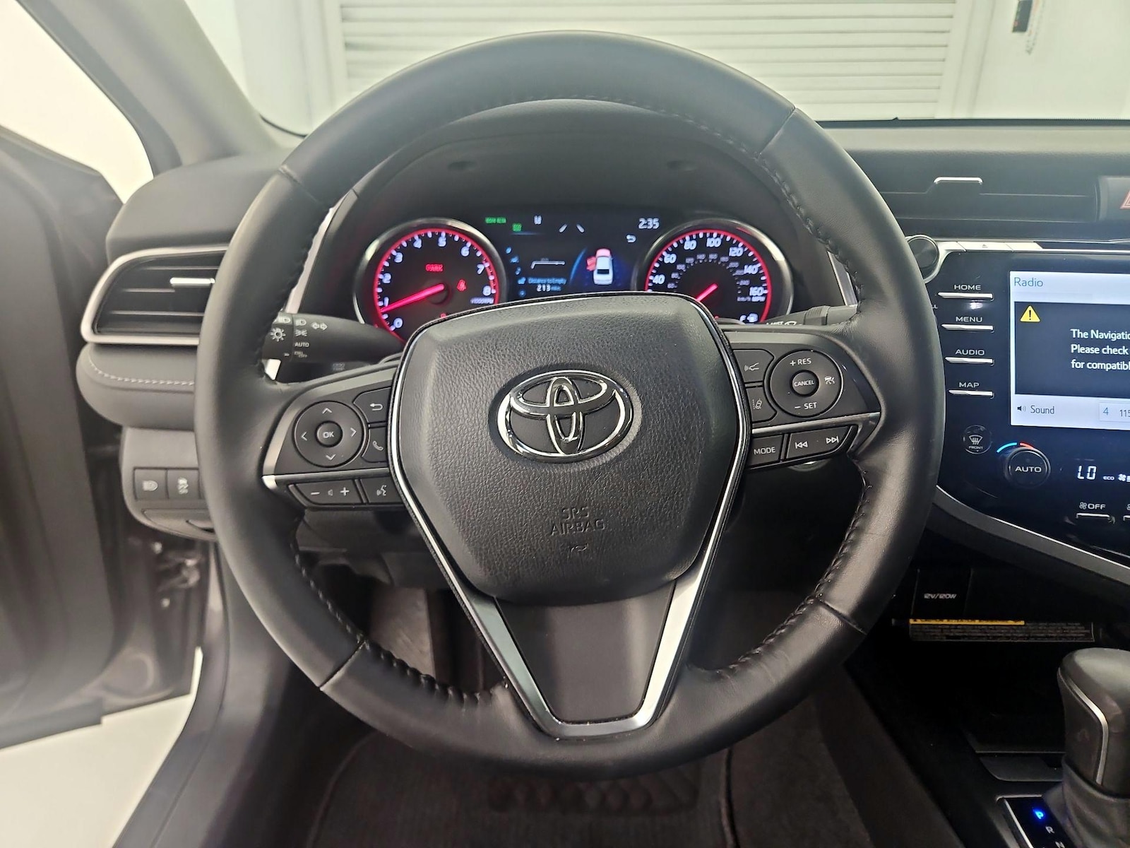 2020 Toyota Camry XSE - Photo 11