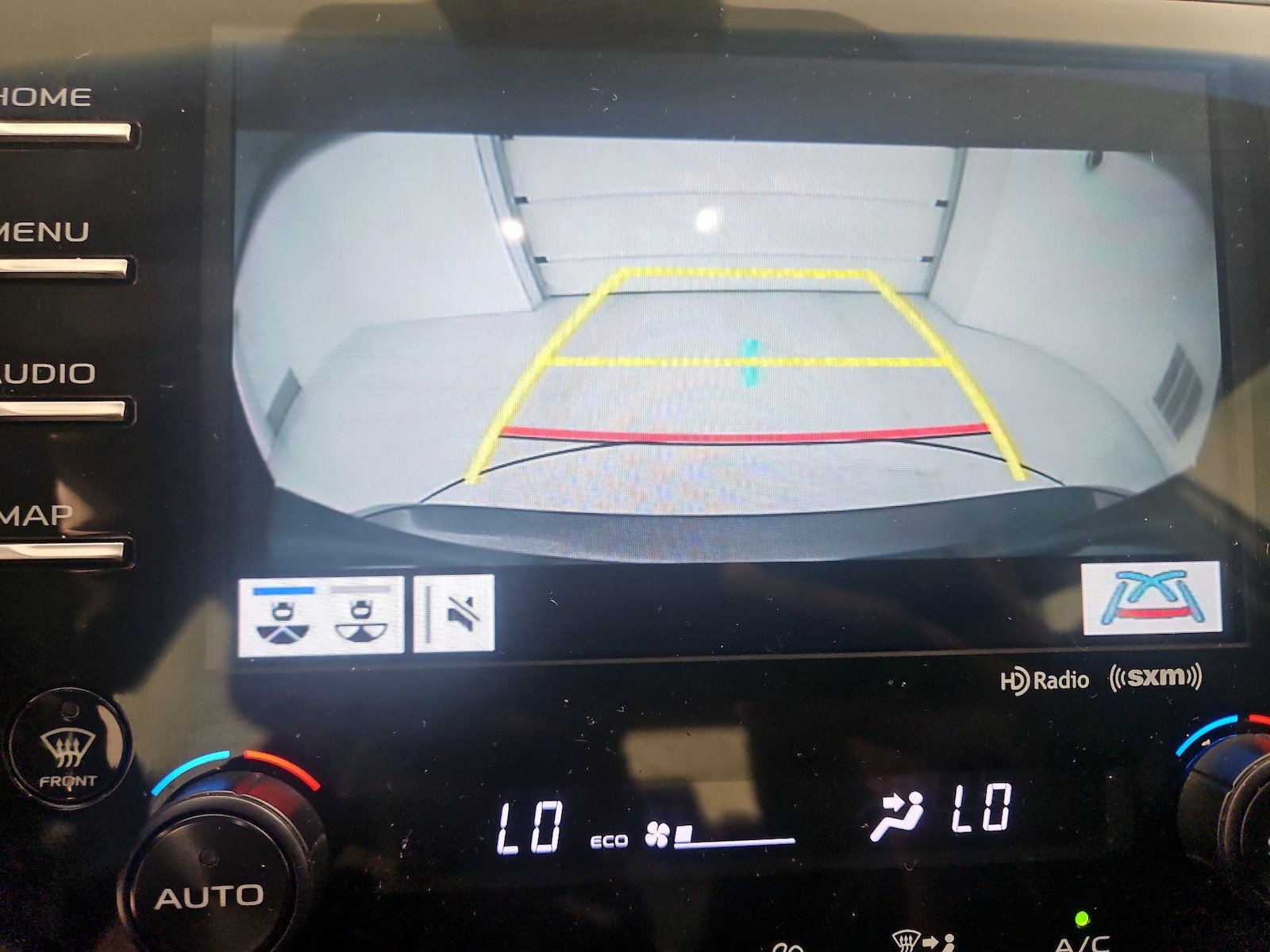 2020 Toyota Camry XSE - Photo 15
