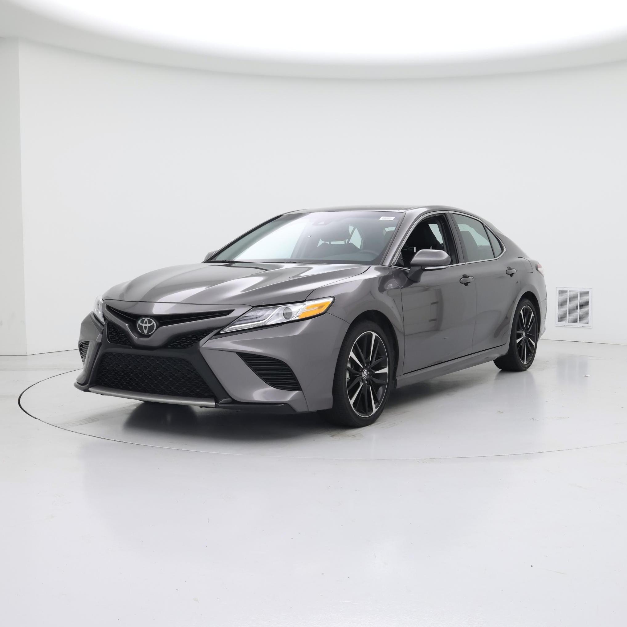 Thumbnail: 2020 Toyota Camry - 4