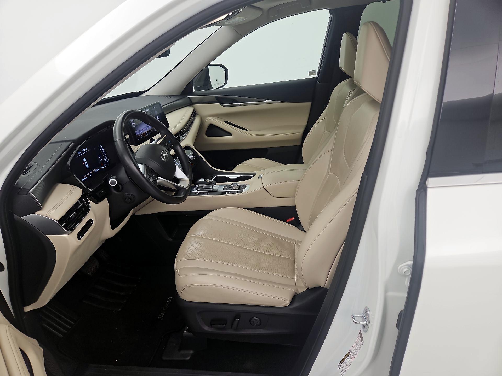 Thumbnail: 2023 INFINITI QX60 - 11