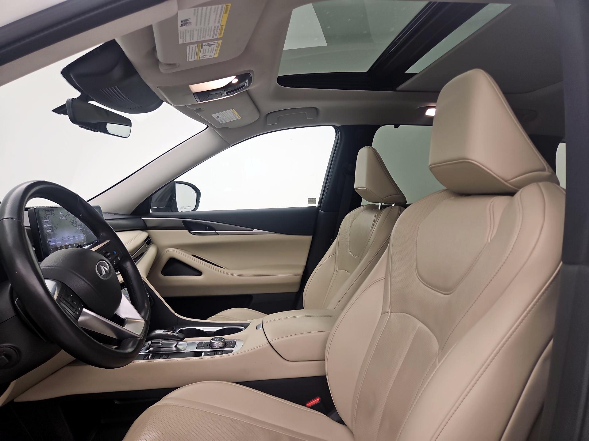 Thumbnail: 2023 INFINITI QX60 - 19