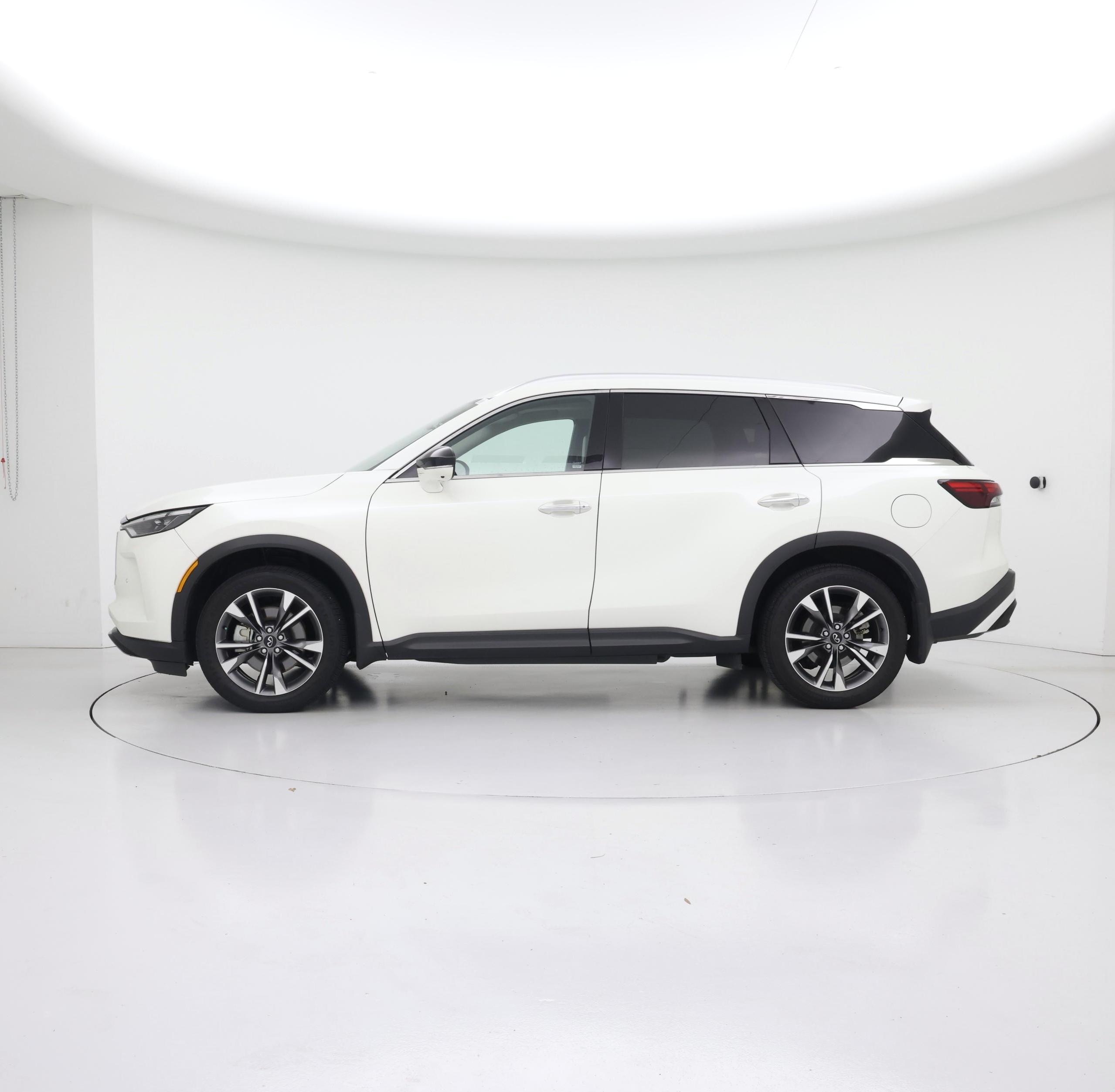 Thumbnail: 2023 INFINITI QX60 - 3