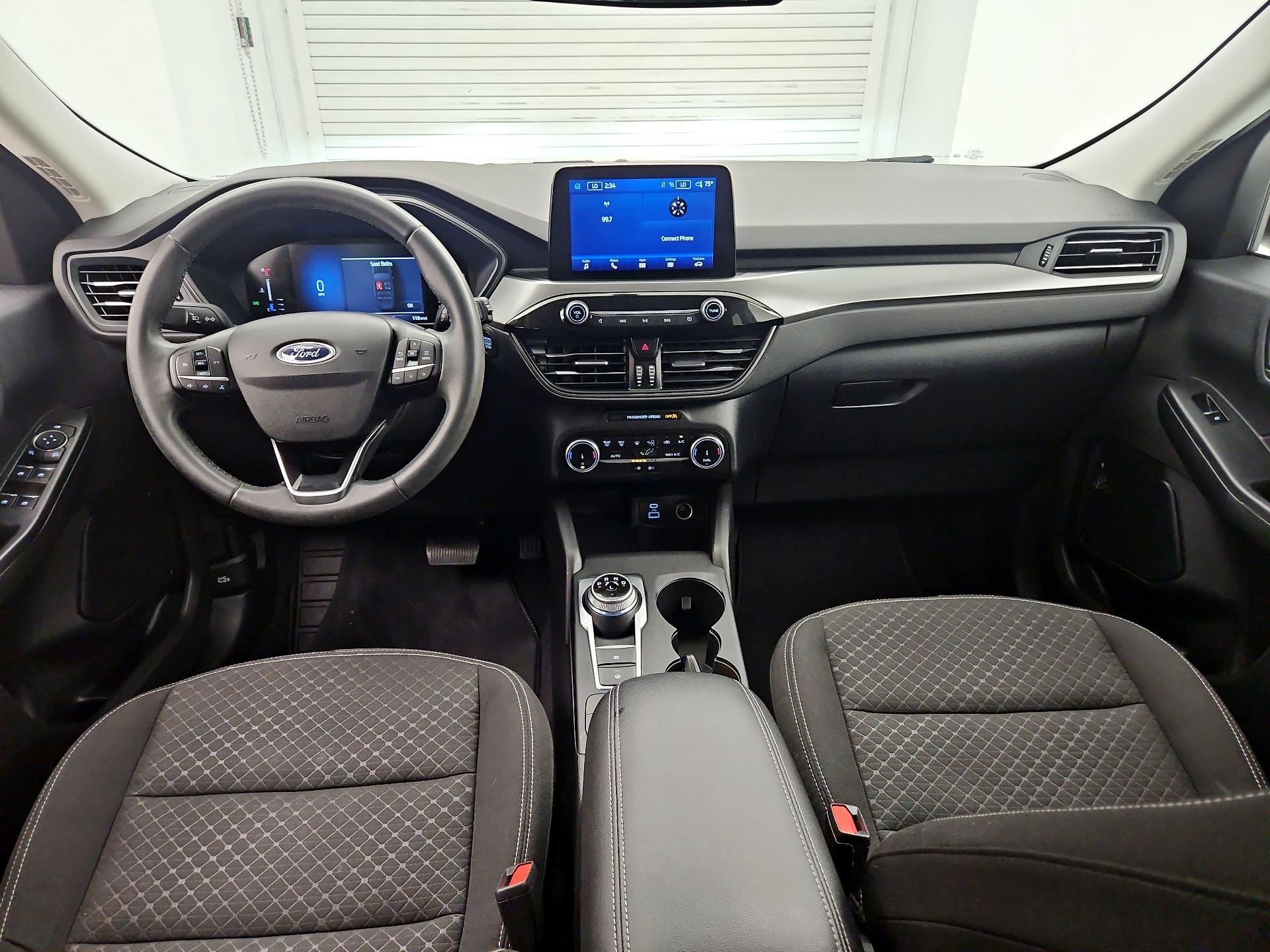 Thumbnail: 2023 Ford Escape - 9