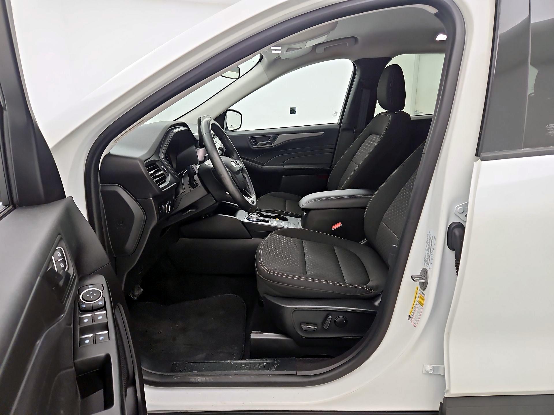 Thumbnail: 2023 Ford Escape - 11