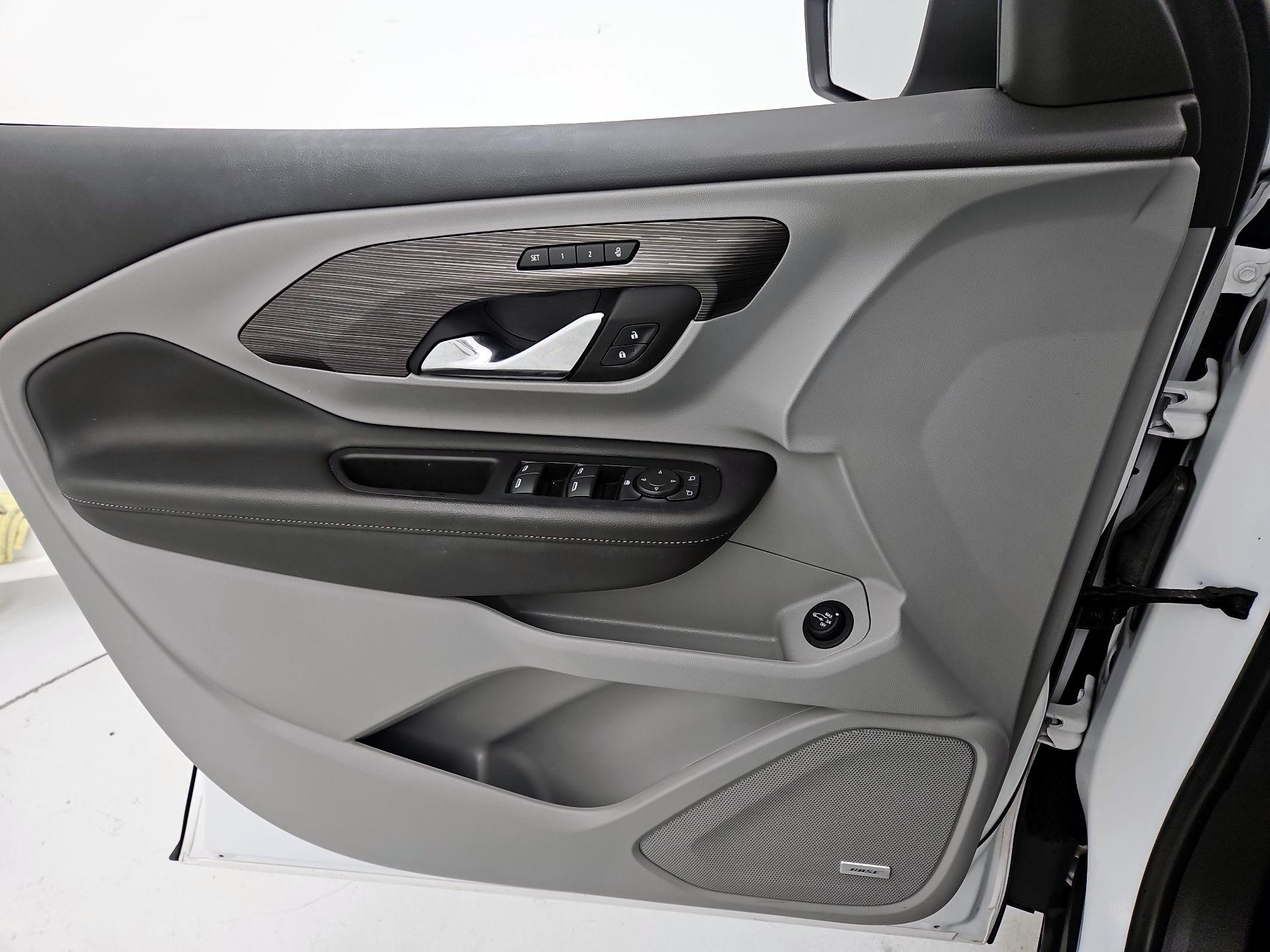 Thumbnail: 2023 GMC Terrain - 12