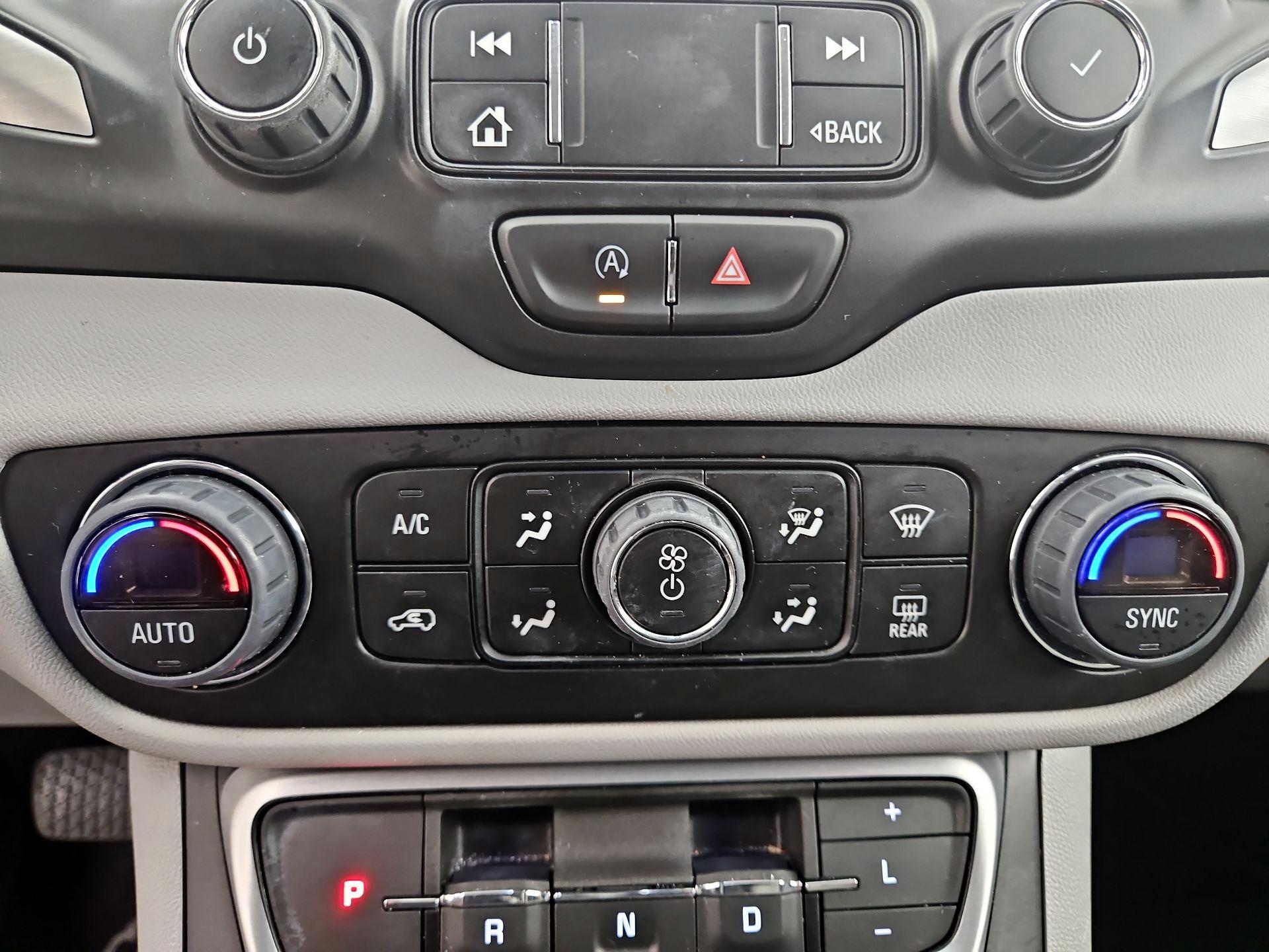 Thumbnail: 2023 GMC Terrain - 16