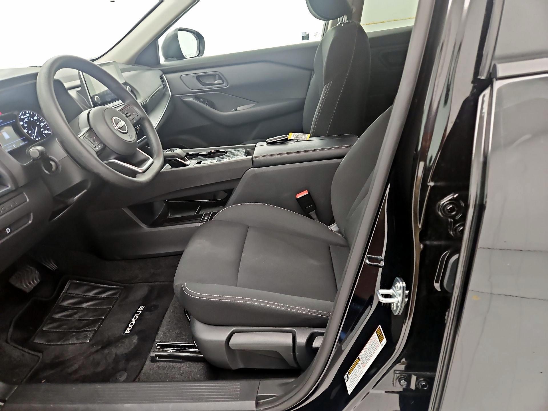 Thumbnail: 2024 Nissan Rogue - 11