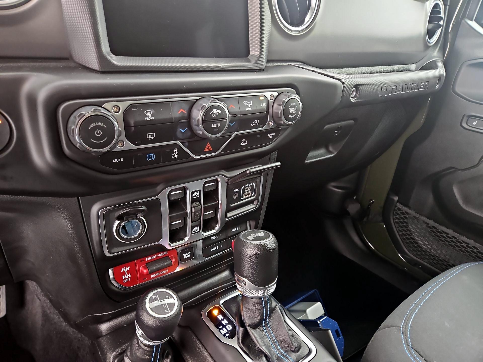 Thumbnail: 2023 Jeep Wrangler - 16