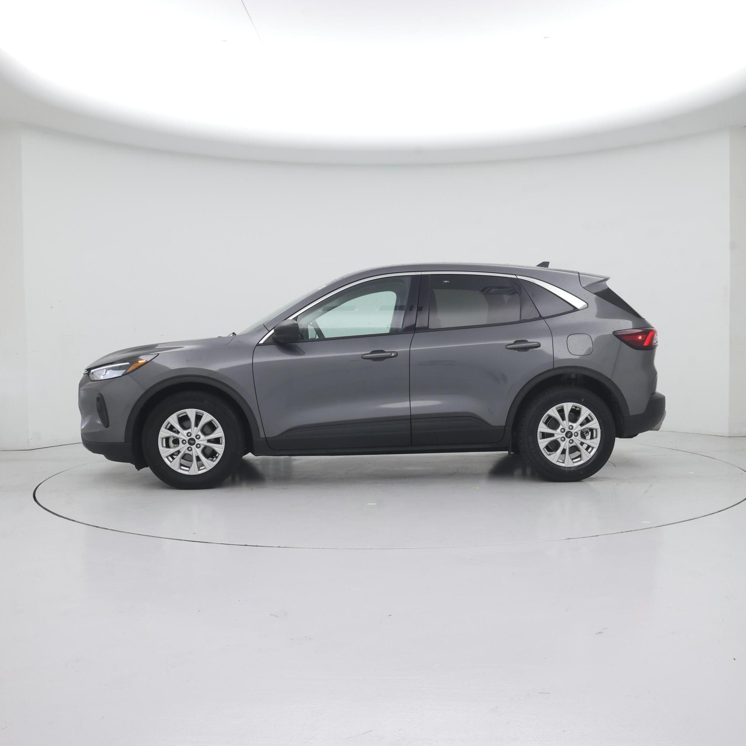 Thumbnail: 2024 Ford Escape - 3