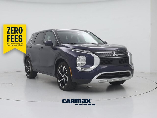 Blue 2024 Mitsubishi Outlander SUV / Crossover Front-Wheel Drive Automatic