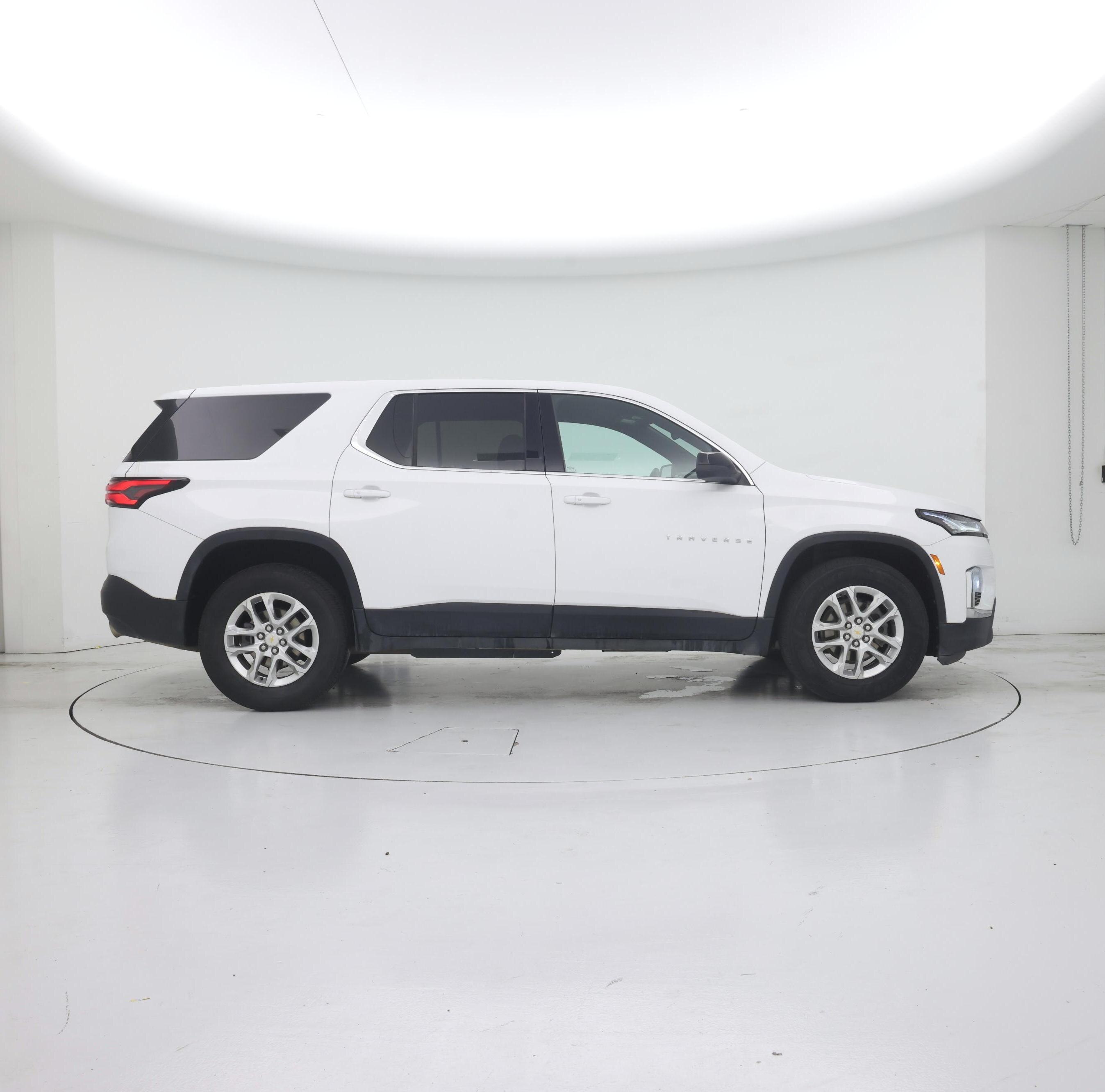 Thumbnail: 2022 Chevrolet Traverse - 7