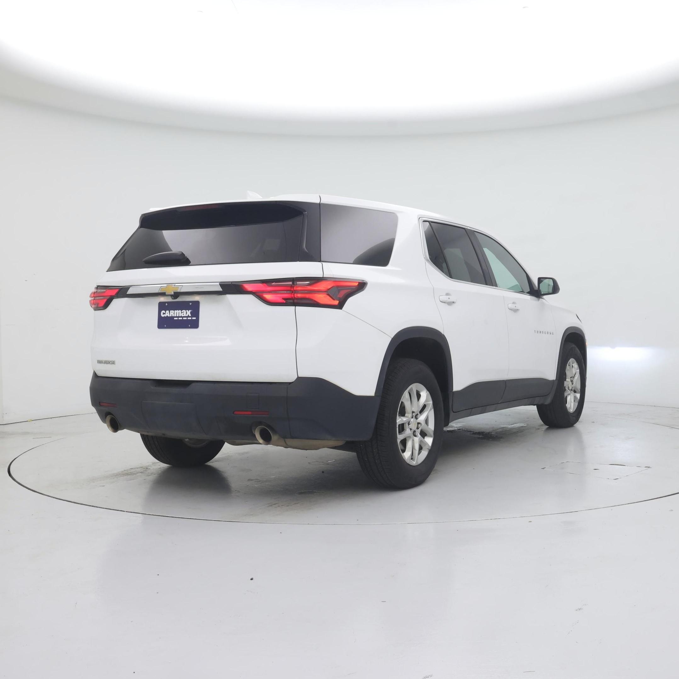 Thumbnail: 2022 Chevrolet Traverse - 8