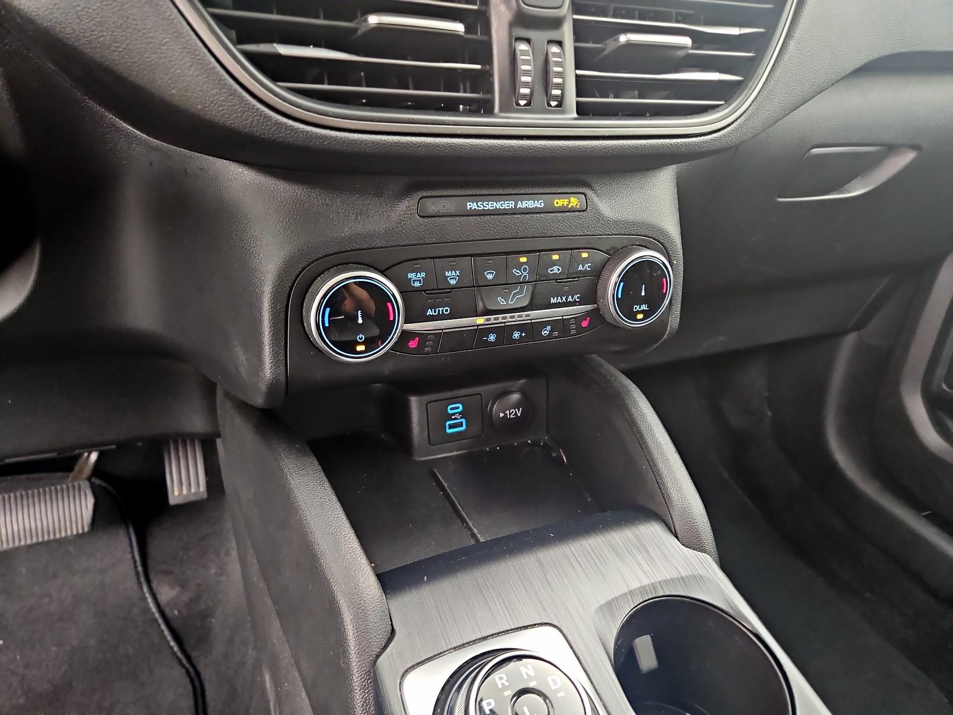 Thumbnail: 2023 Ford Escape - 16