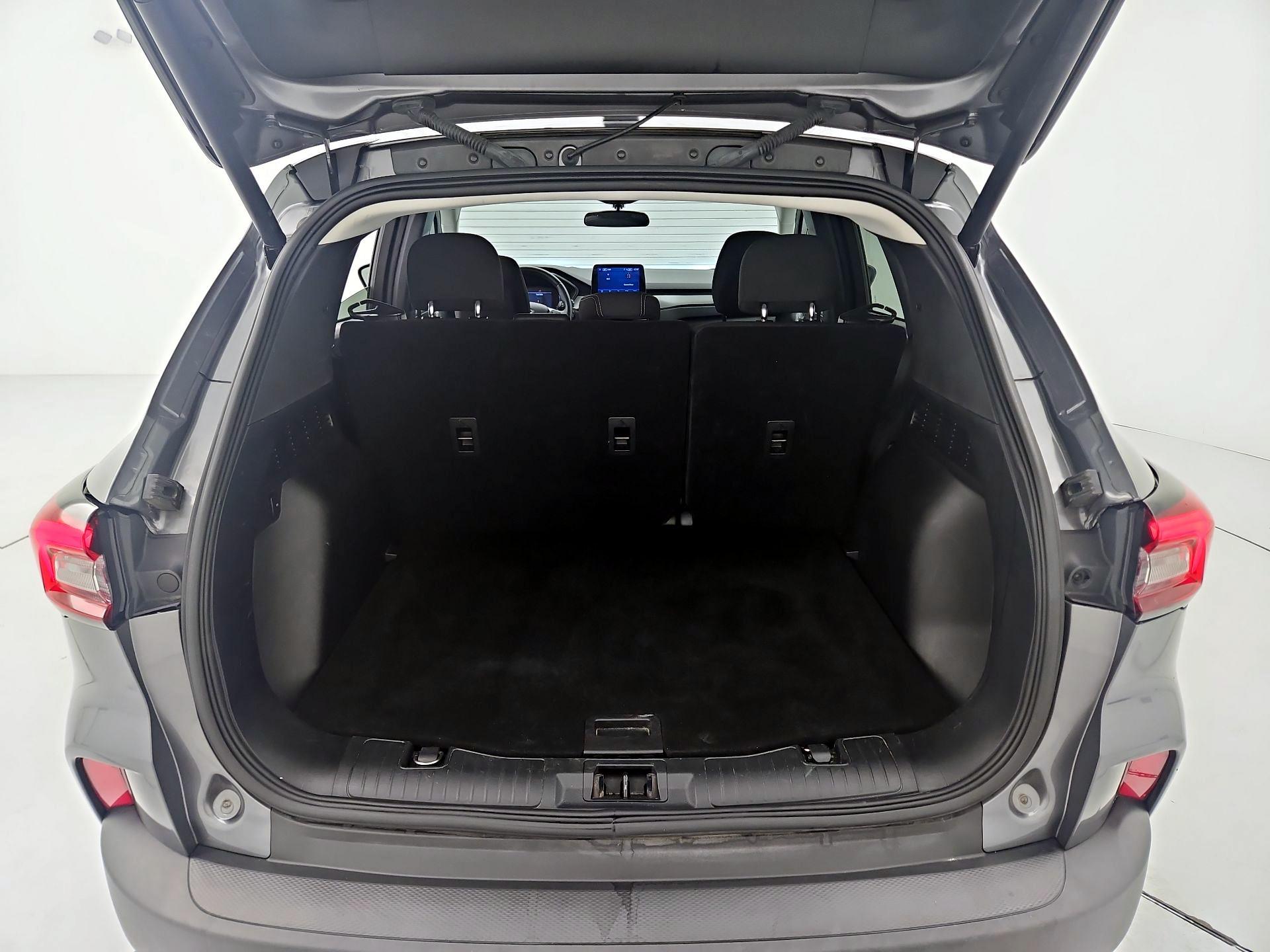 Thumbnail: 2023 Ford Escape - 20