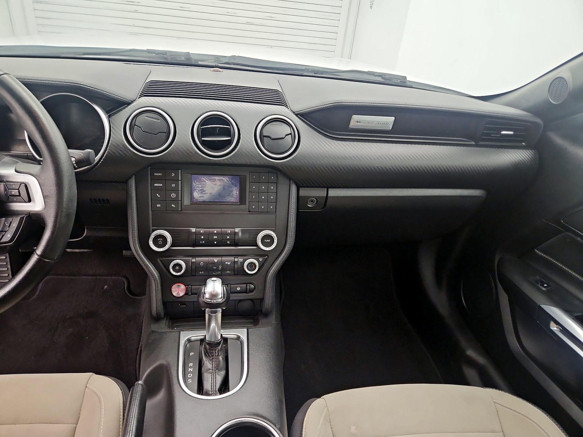 Thumbnail: 2019 Ford Mustang - 9