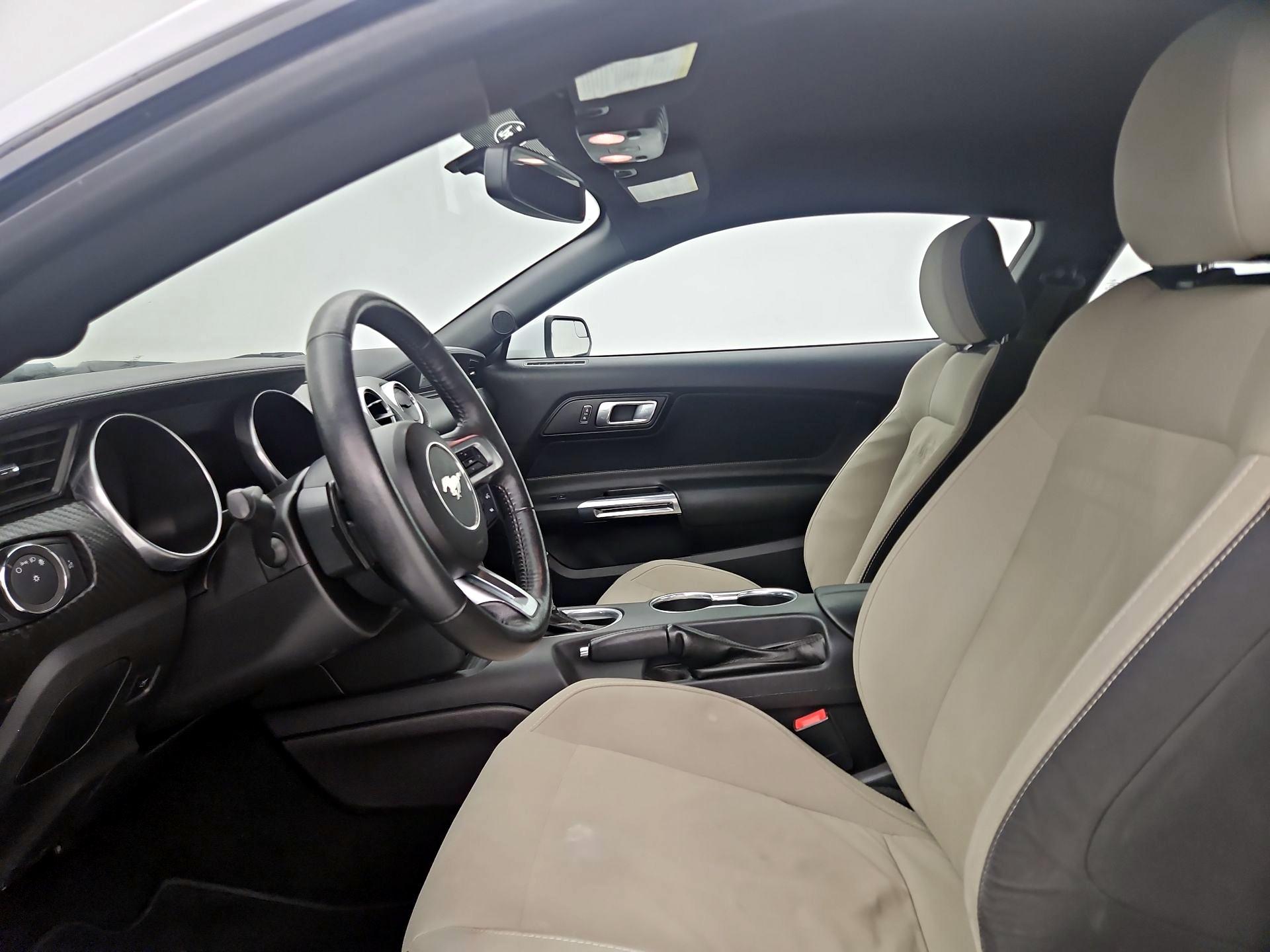 Thumbnail: 2019 Ford Mustang - 11