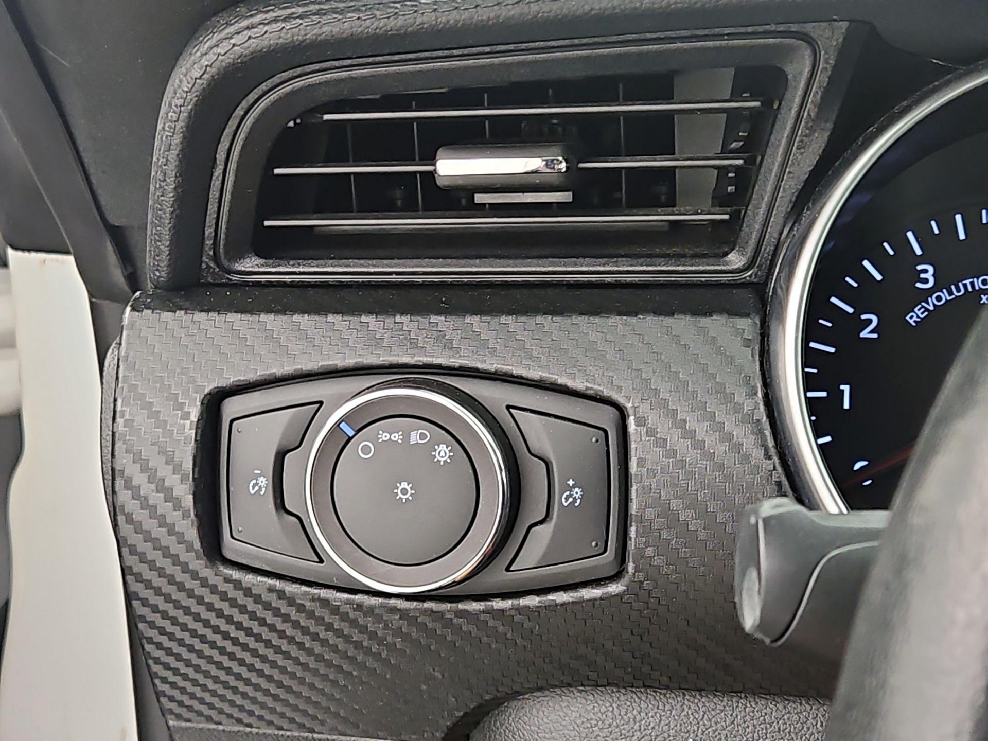 Thumbnail: 2019 Ford Mustang - 13