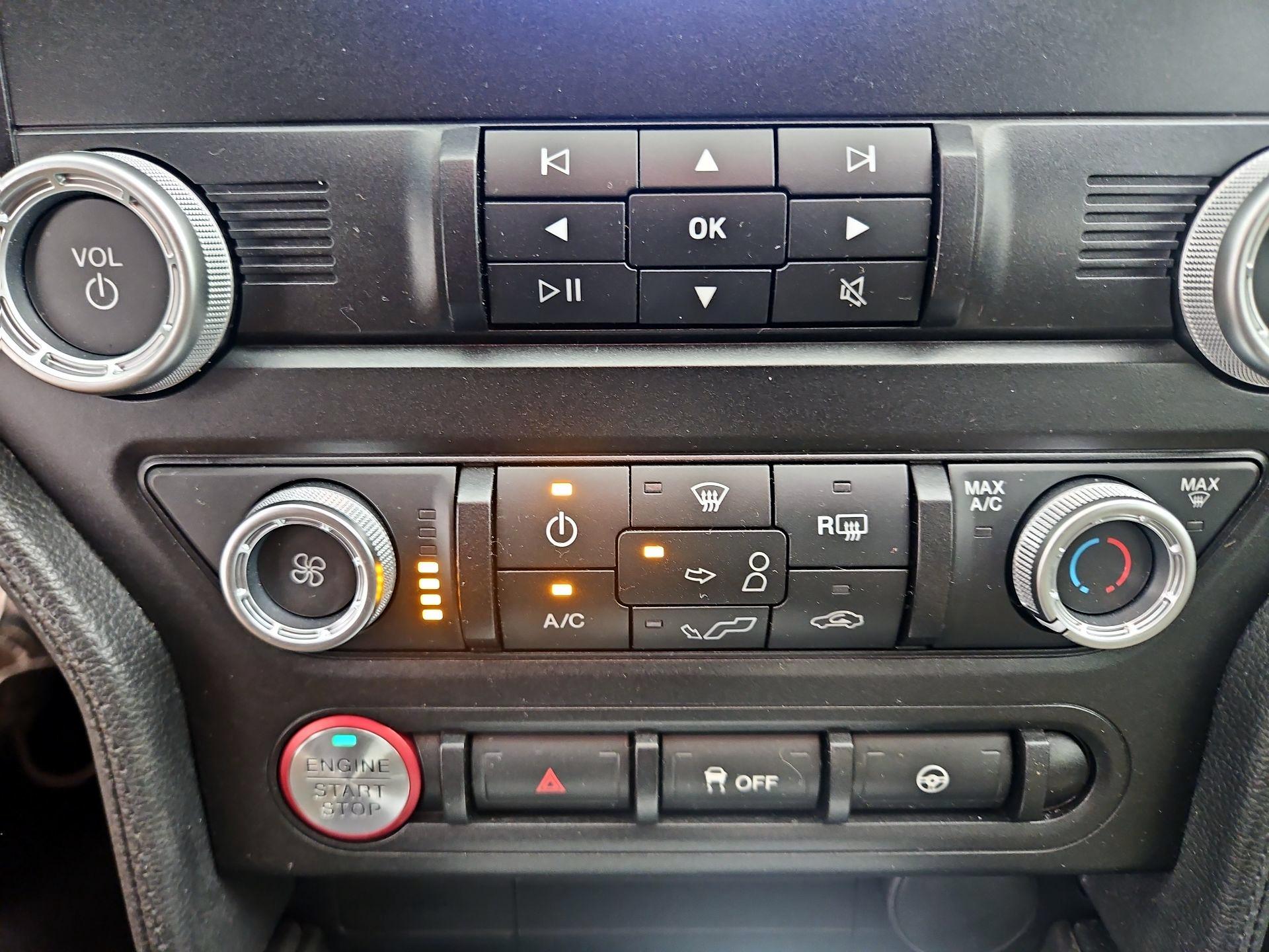 Thumbnail: 2019 Ford Mustang - 16