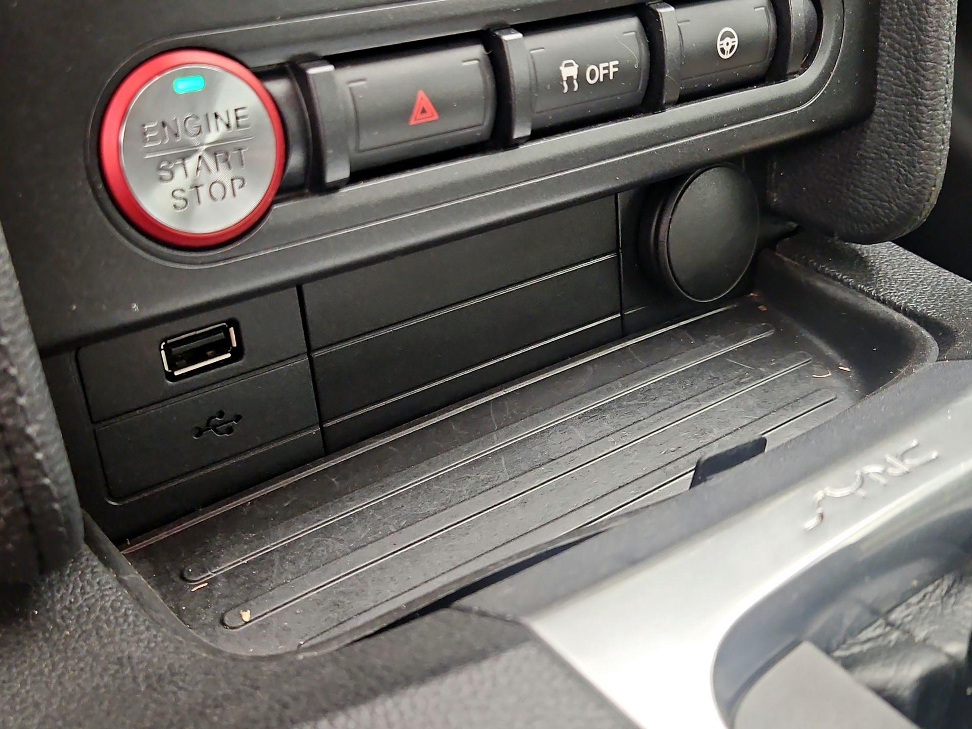 Thumbnail: 2019 Ford Mustang - 18