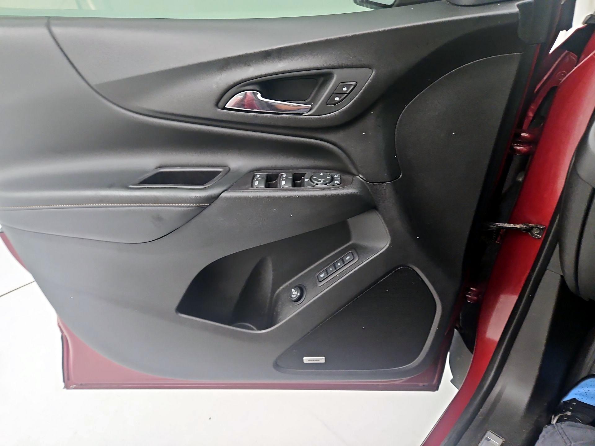 Thumbnail: 2018 Chevrolet Equinox - 12