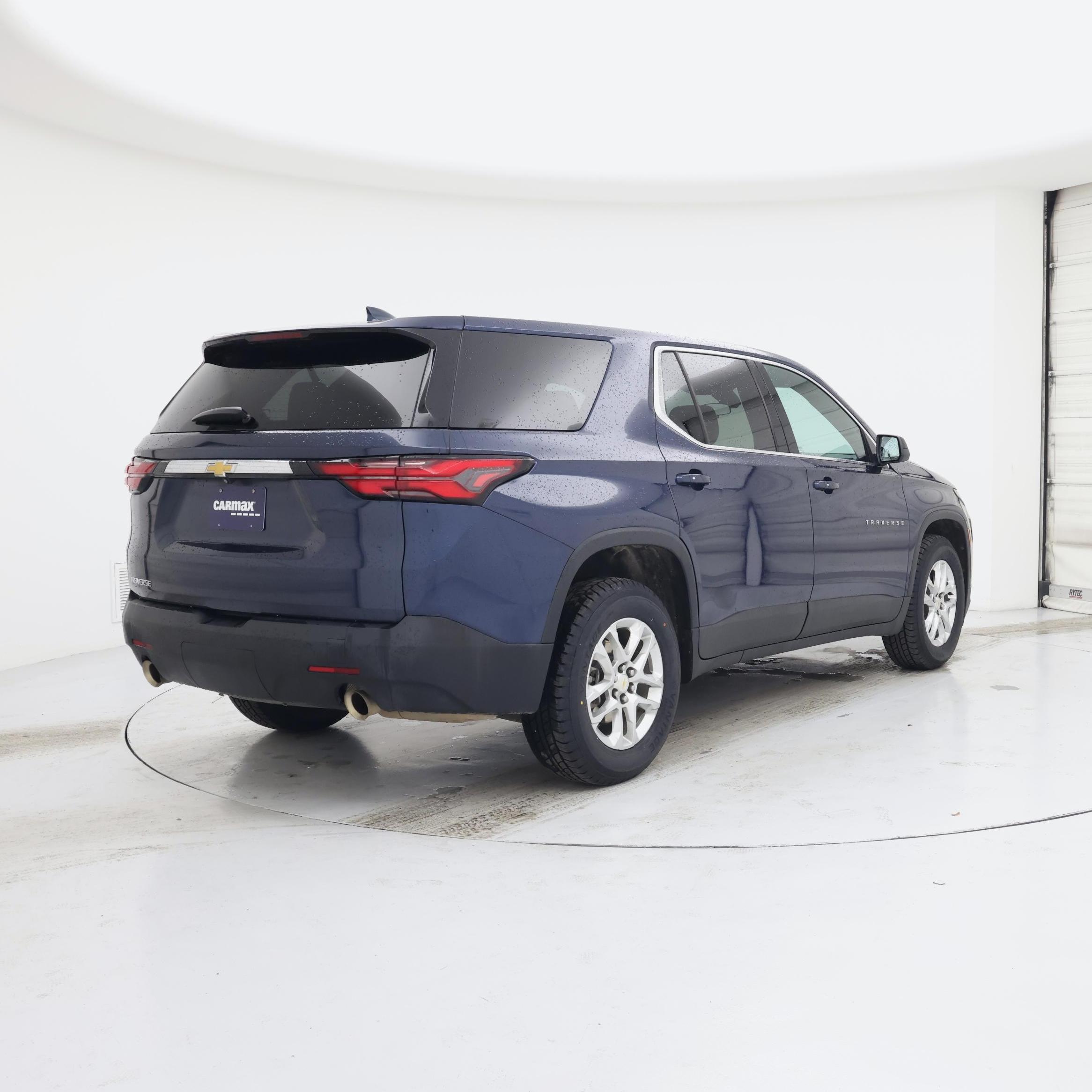 Thumbnail: 2023 Chevrolet Traverse - 8