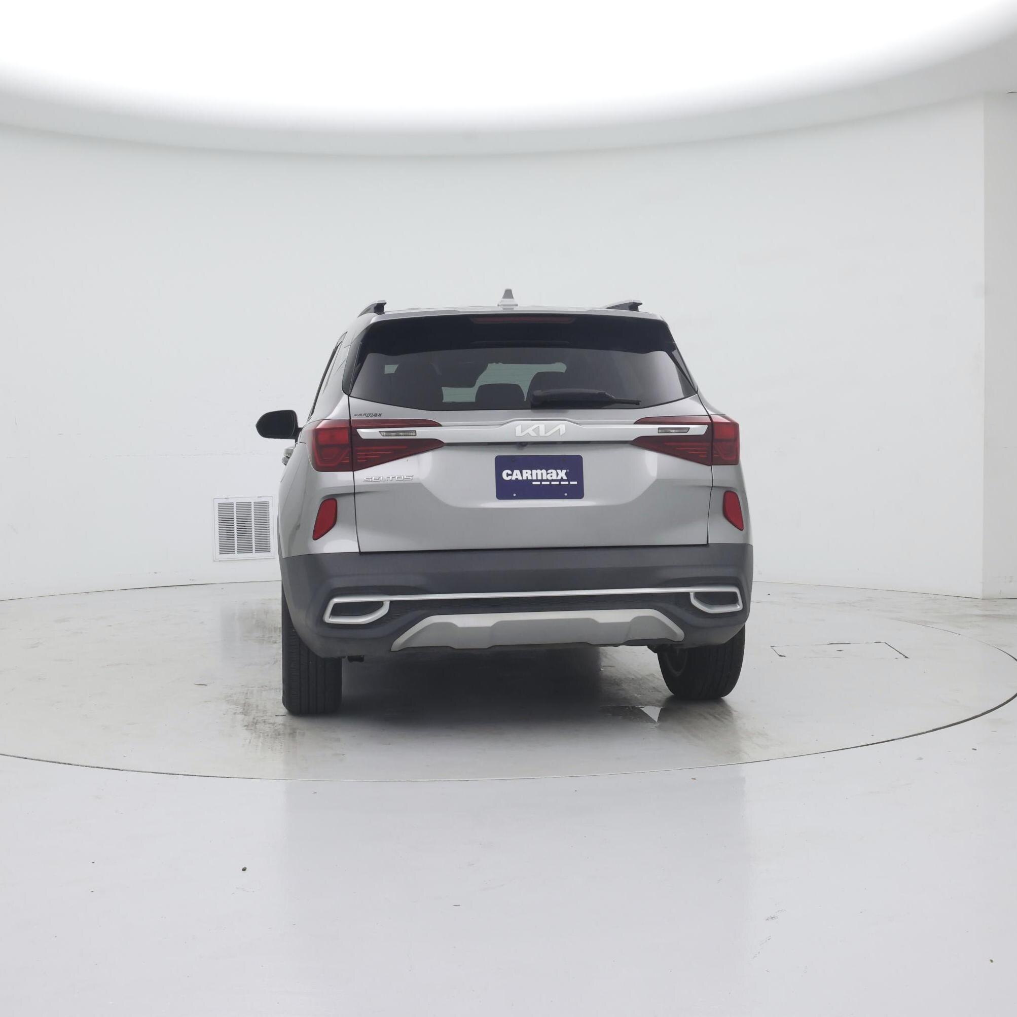 Thumbnail: 2023 Kia Seltos - 6