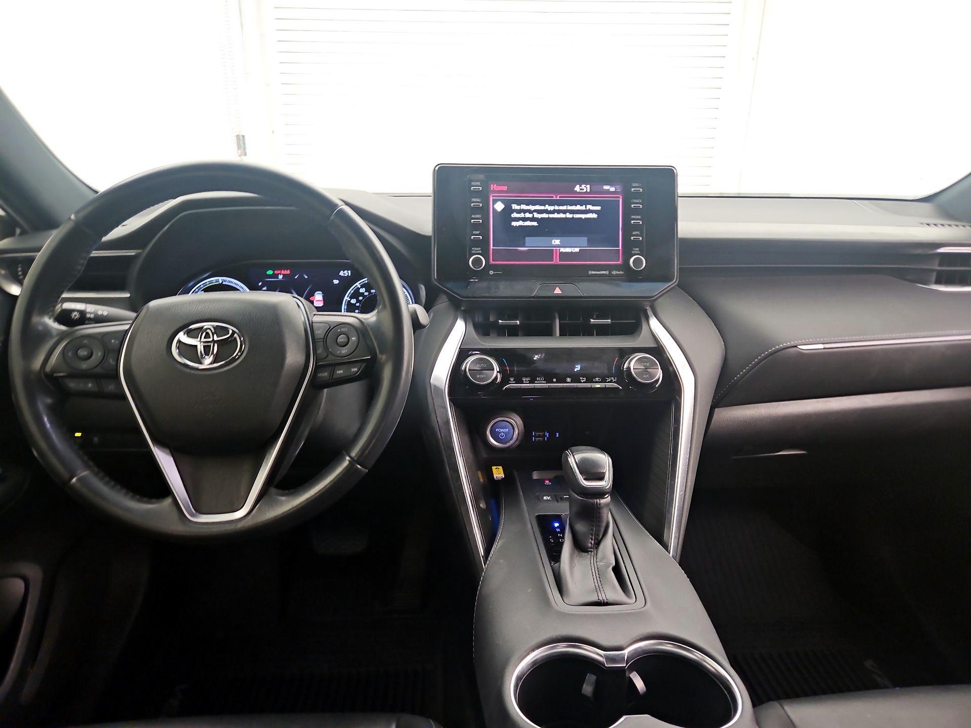 Thumbnail: 2021 Toyota Venza - 9