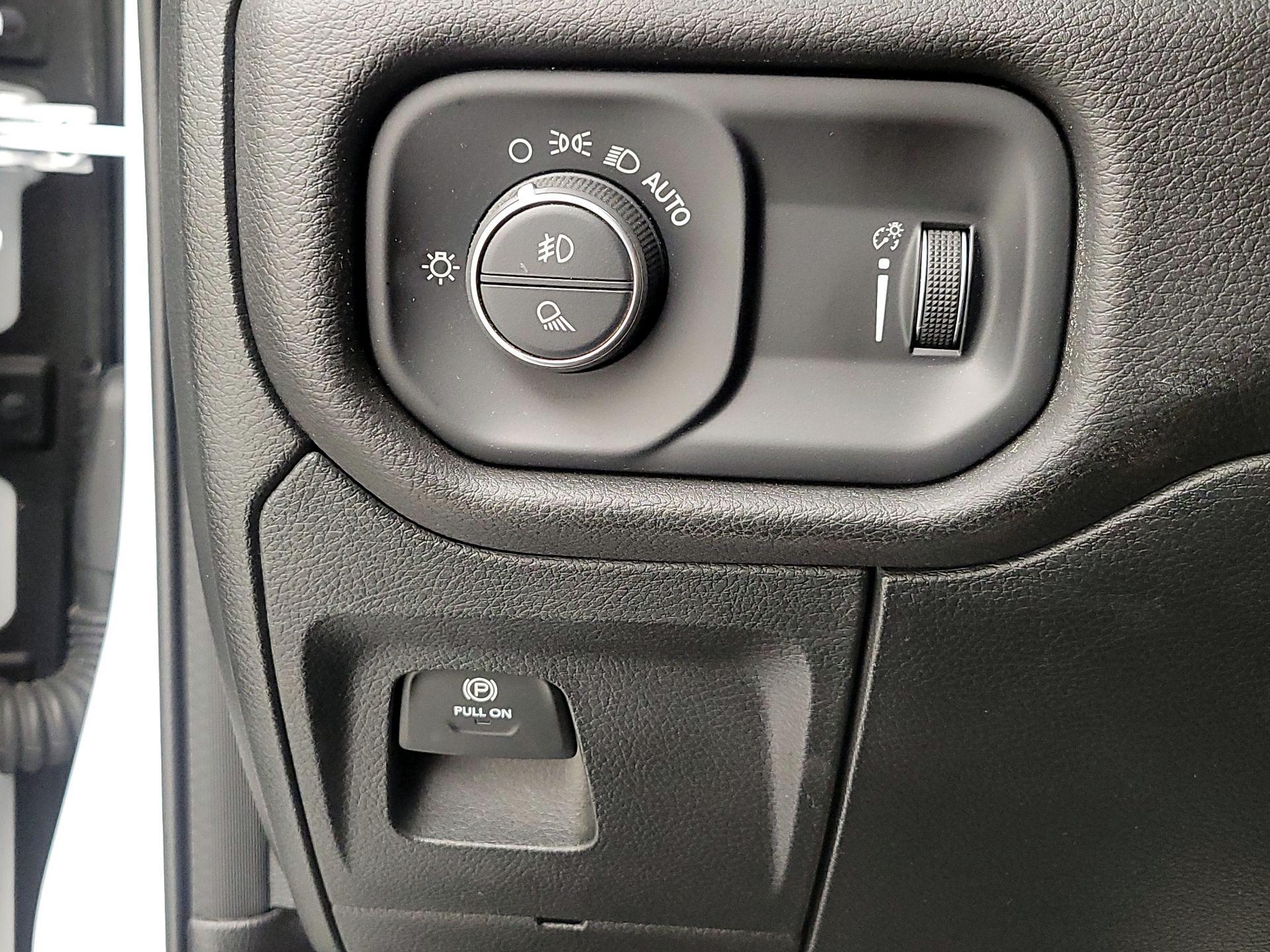 Thumbnail: 2024 RAM 1500 - 13