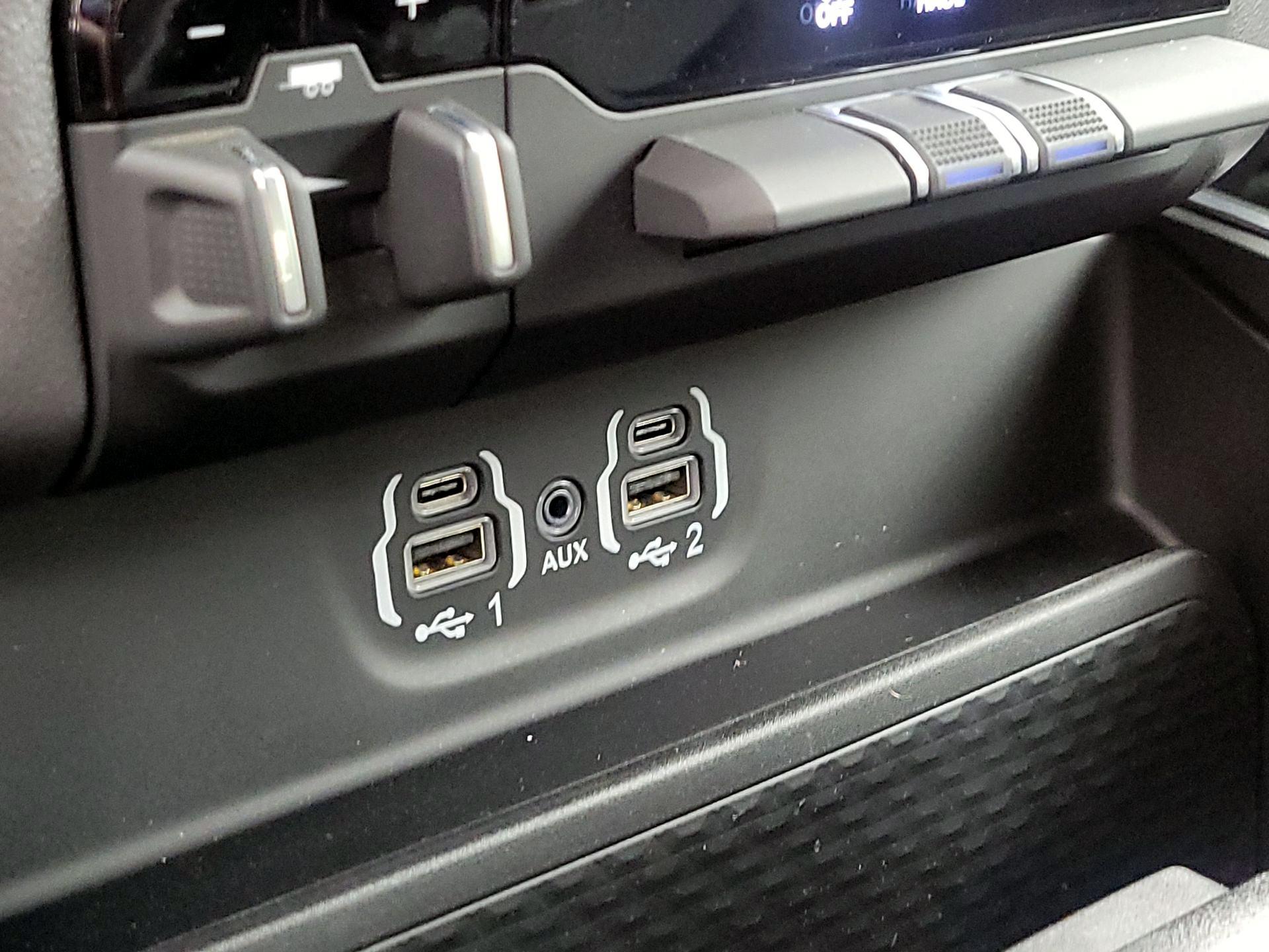 Thumbnail: 2024 RAM 1500 - 18