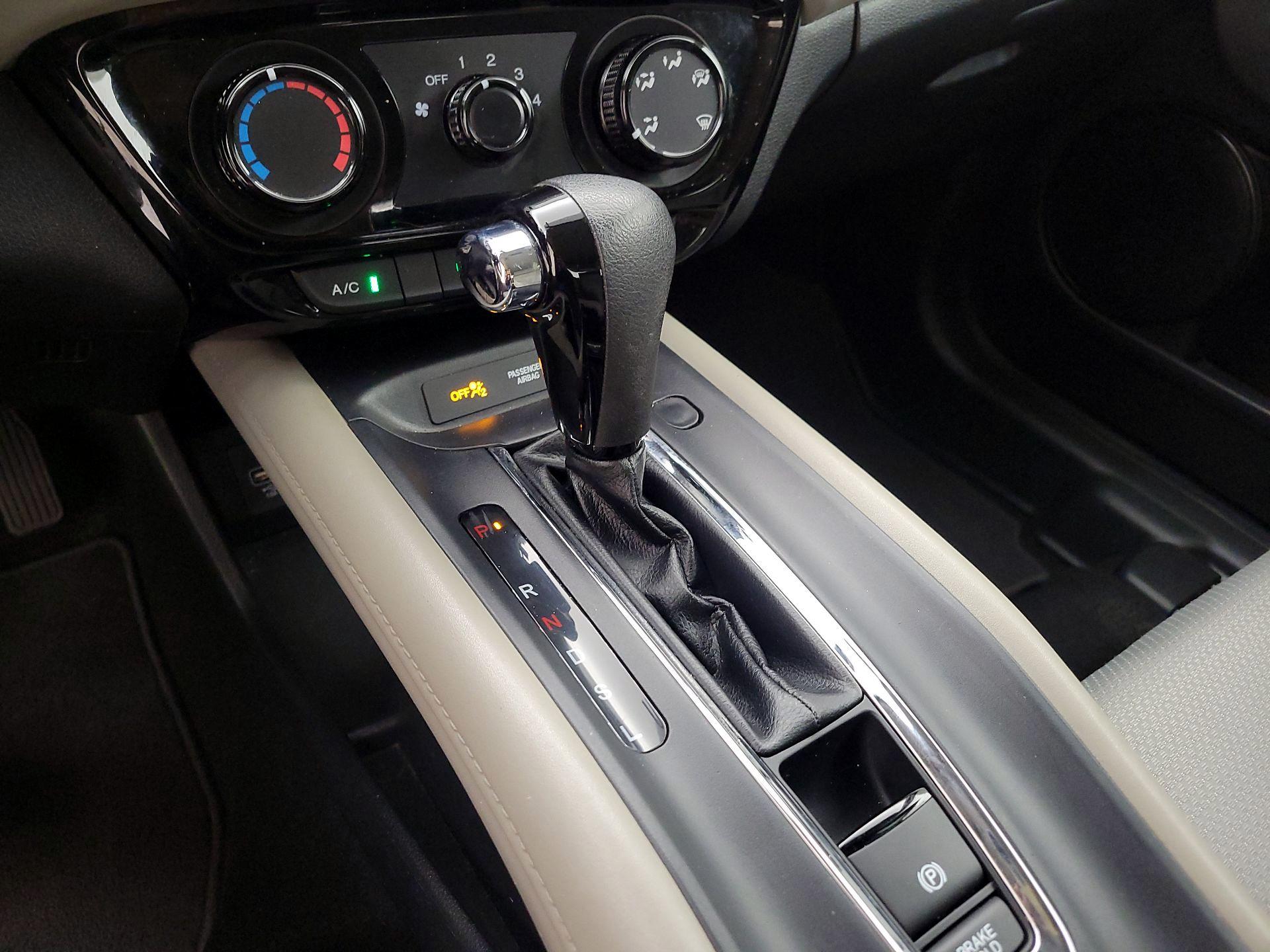 Thumbnail: 2021 Honda HR-V - 17