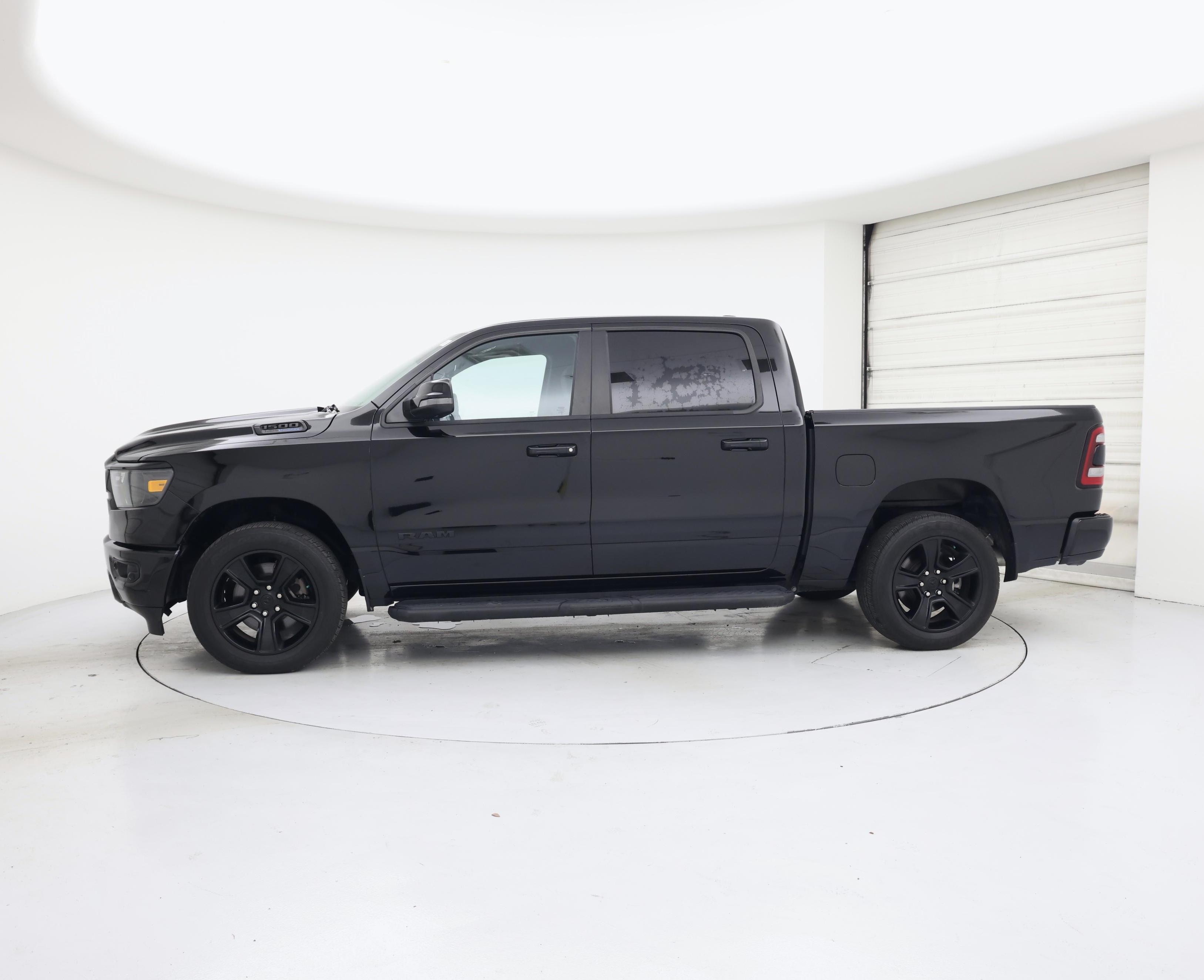 Thumbnail: 2024 RAM 1500 - 3