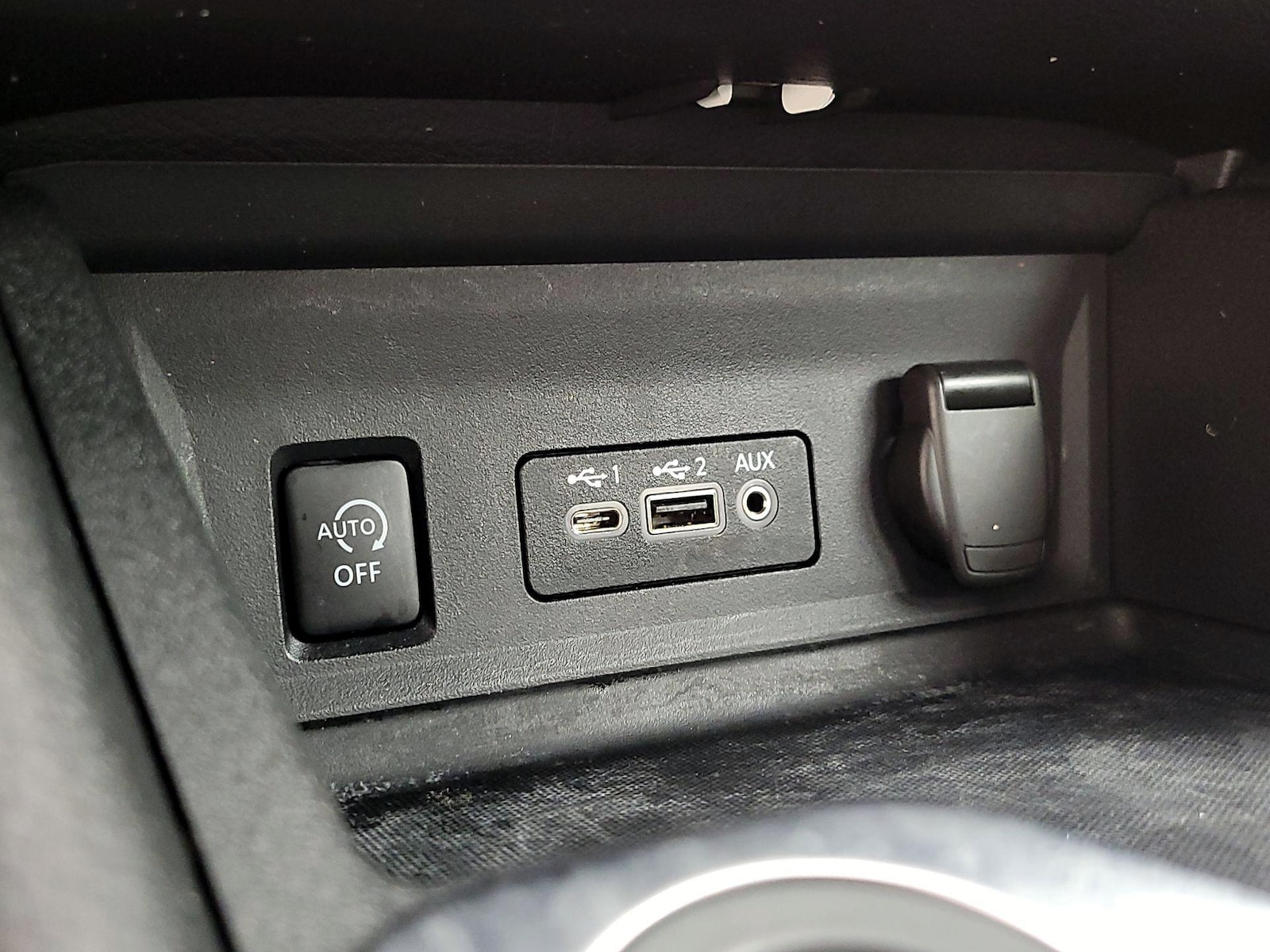 2025 Nissan Sentra SV - Photo 19