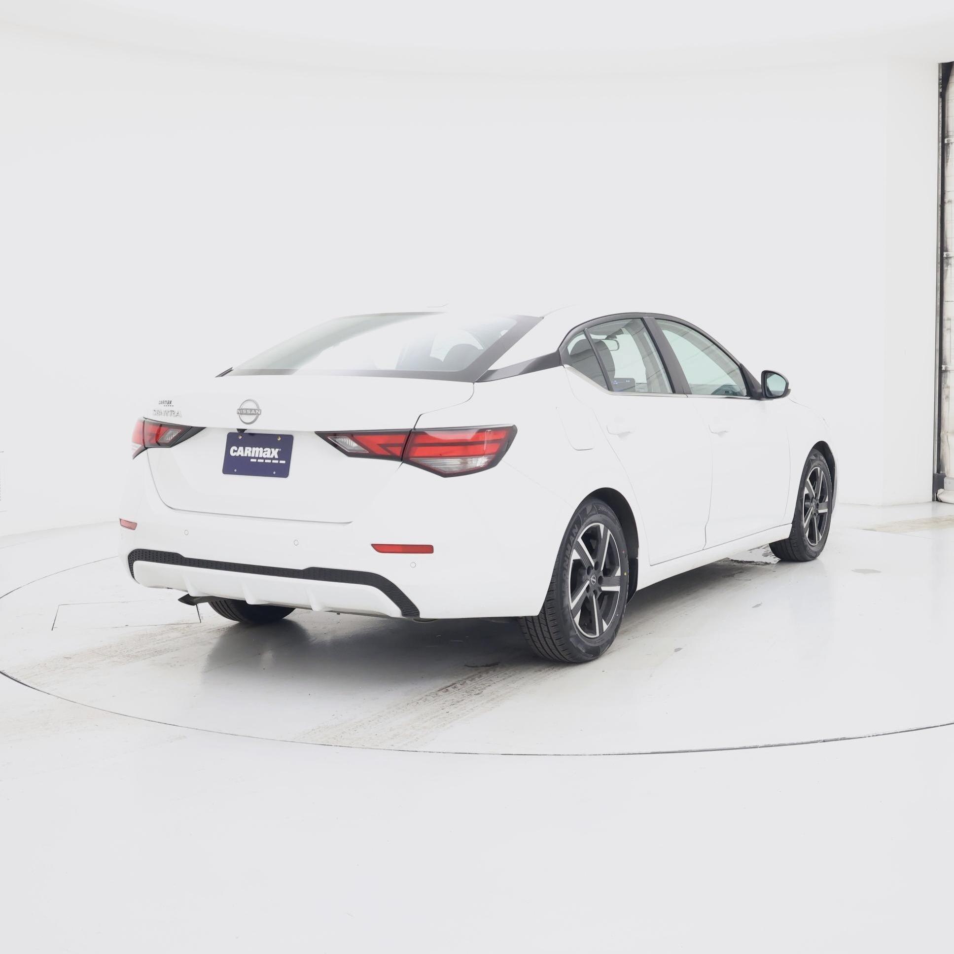 Thumbnail: 2025 Nissan Sentra - 8