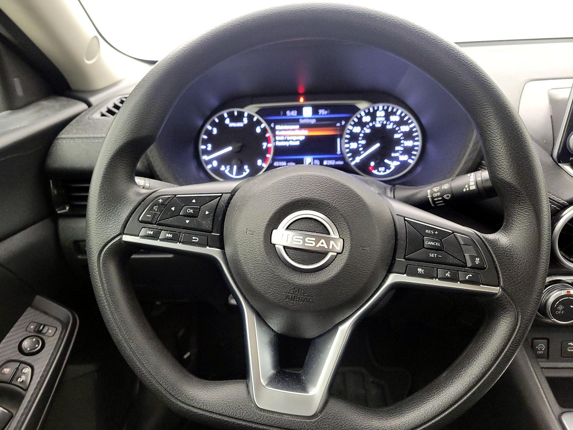 Thumbnail: 2024 Nissan Sentra - 10