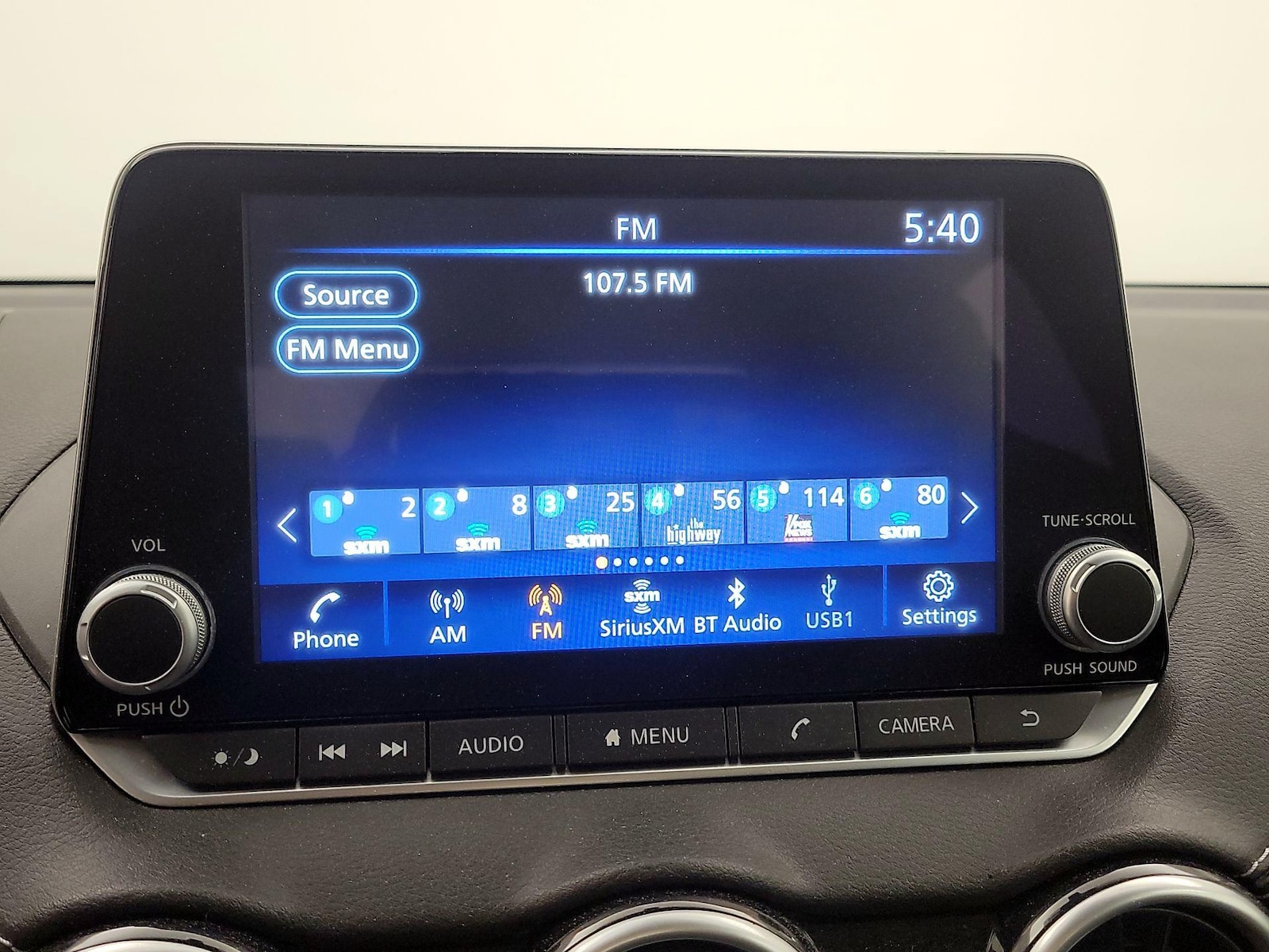 2024 Nissan Sentra SV - Photo 16