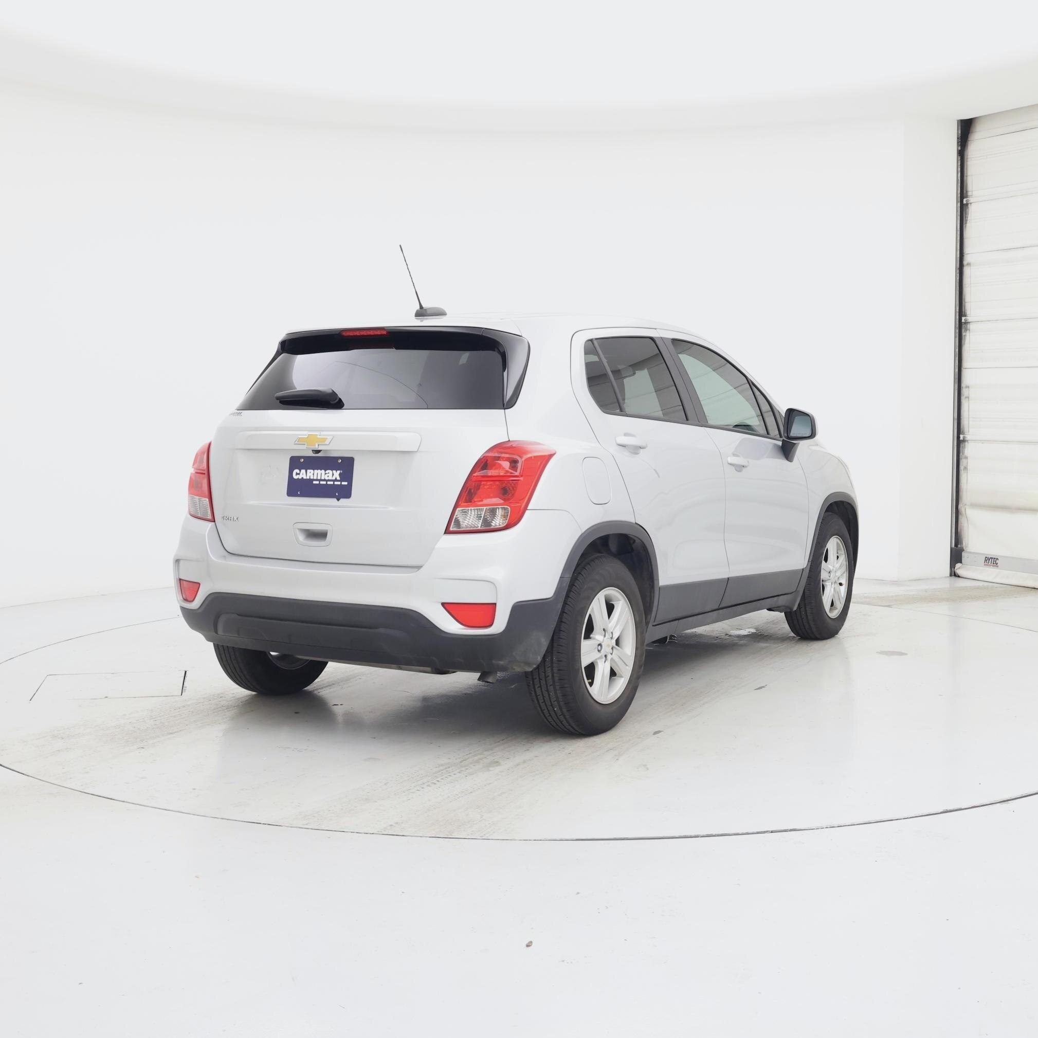 Thumbnail: 2021 Chevrolet Trax - 8