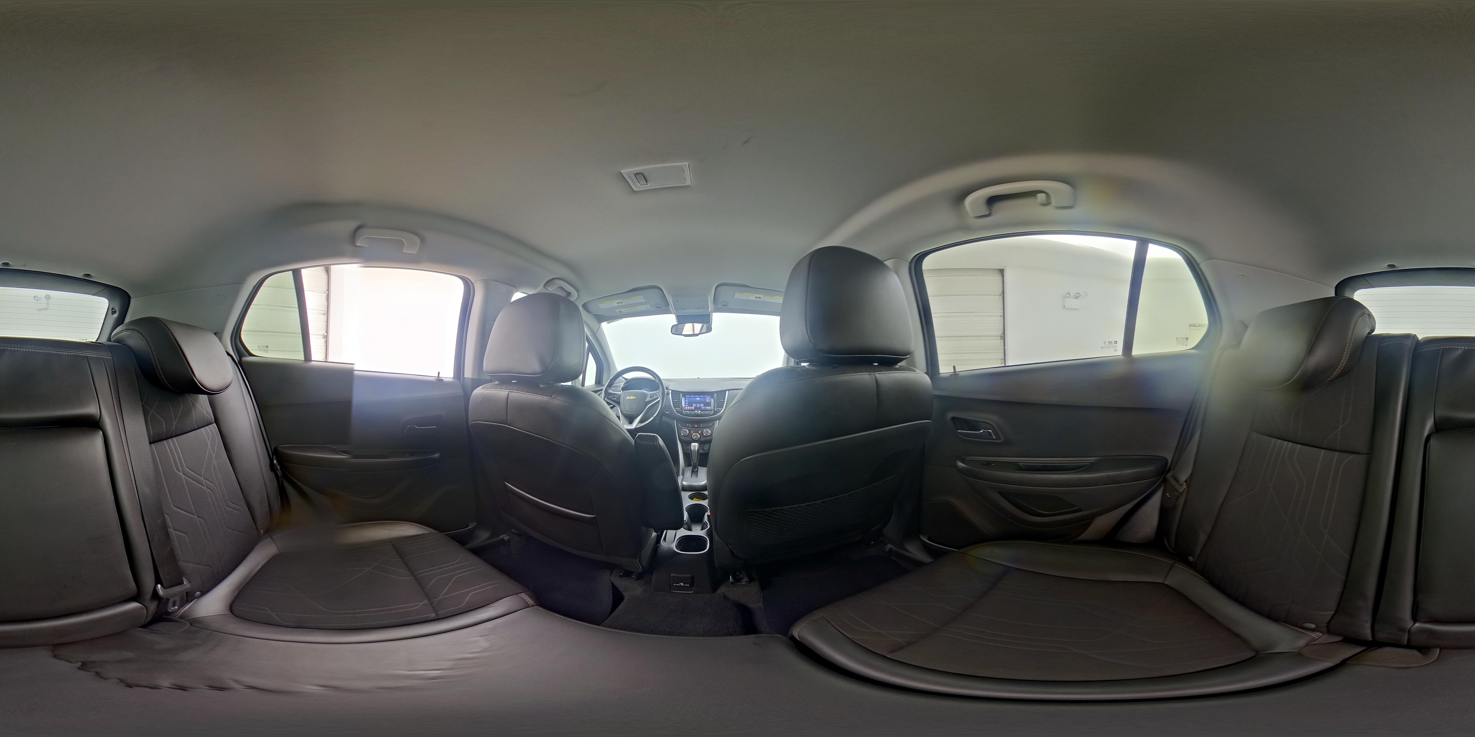 2022 Chevrolet Trax LT - Photo 25