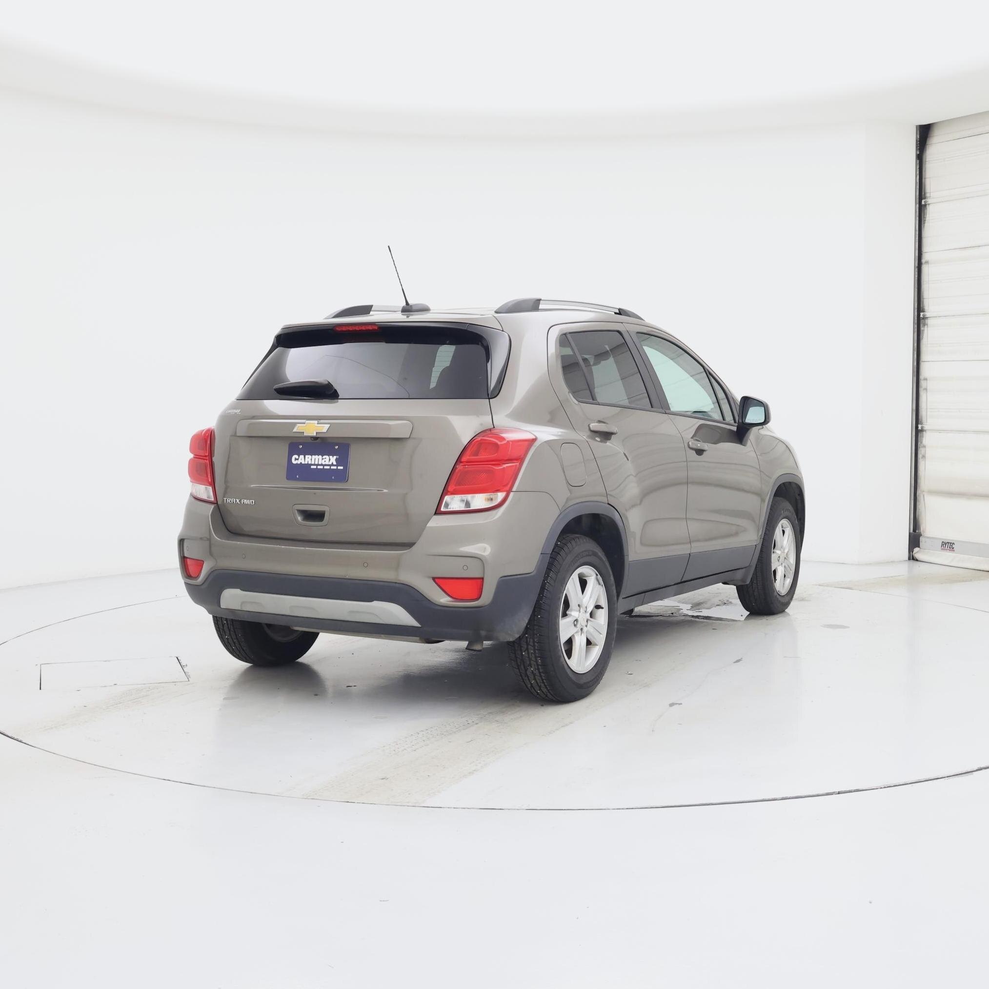 Thumbnail: 2022 Chevrolet Trax - 8