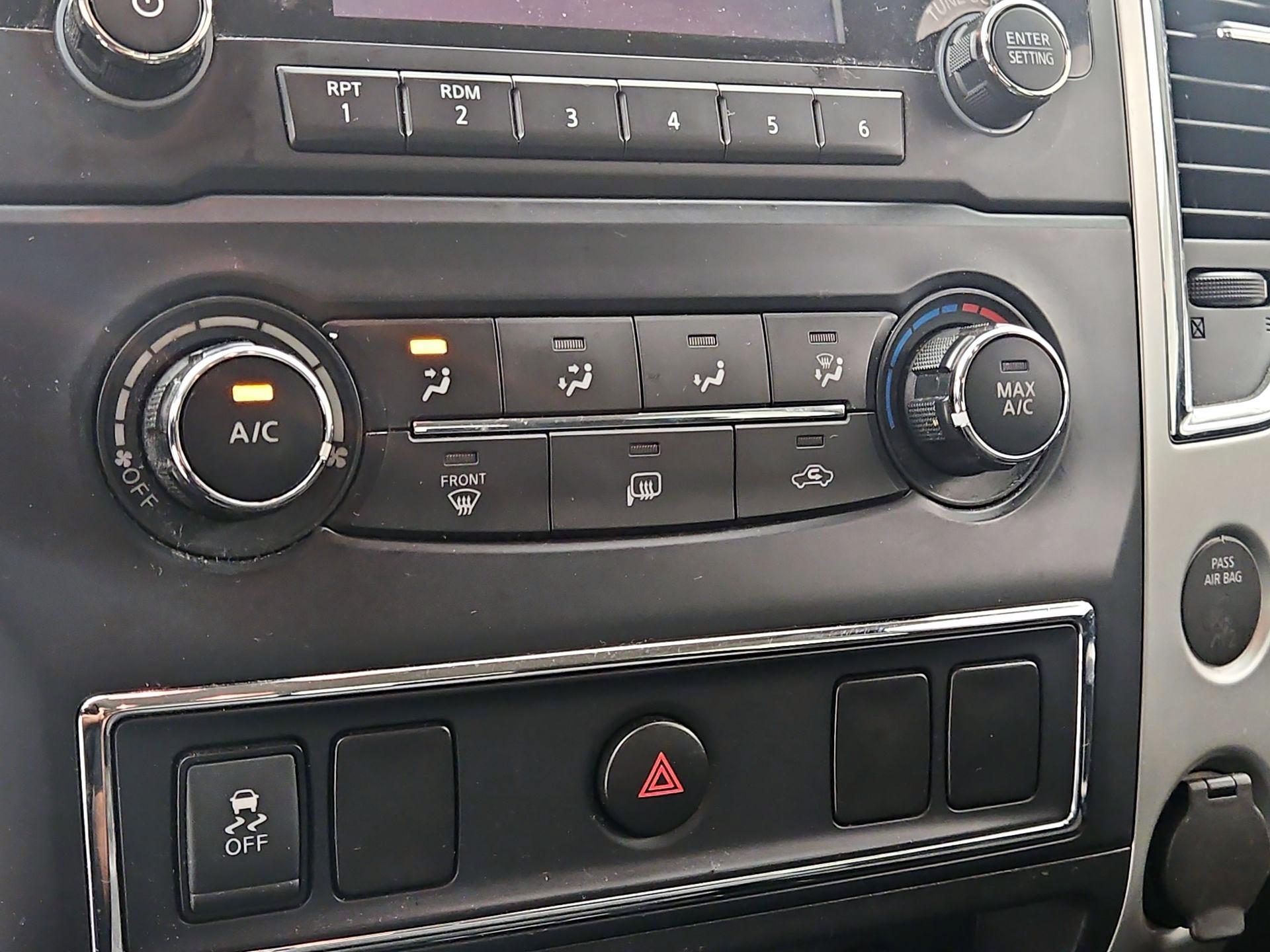 Thumbnail: 2017 Nissan Titan - 15