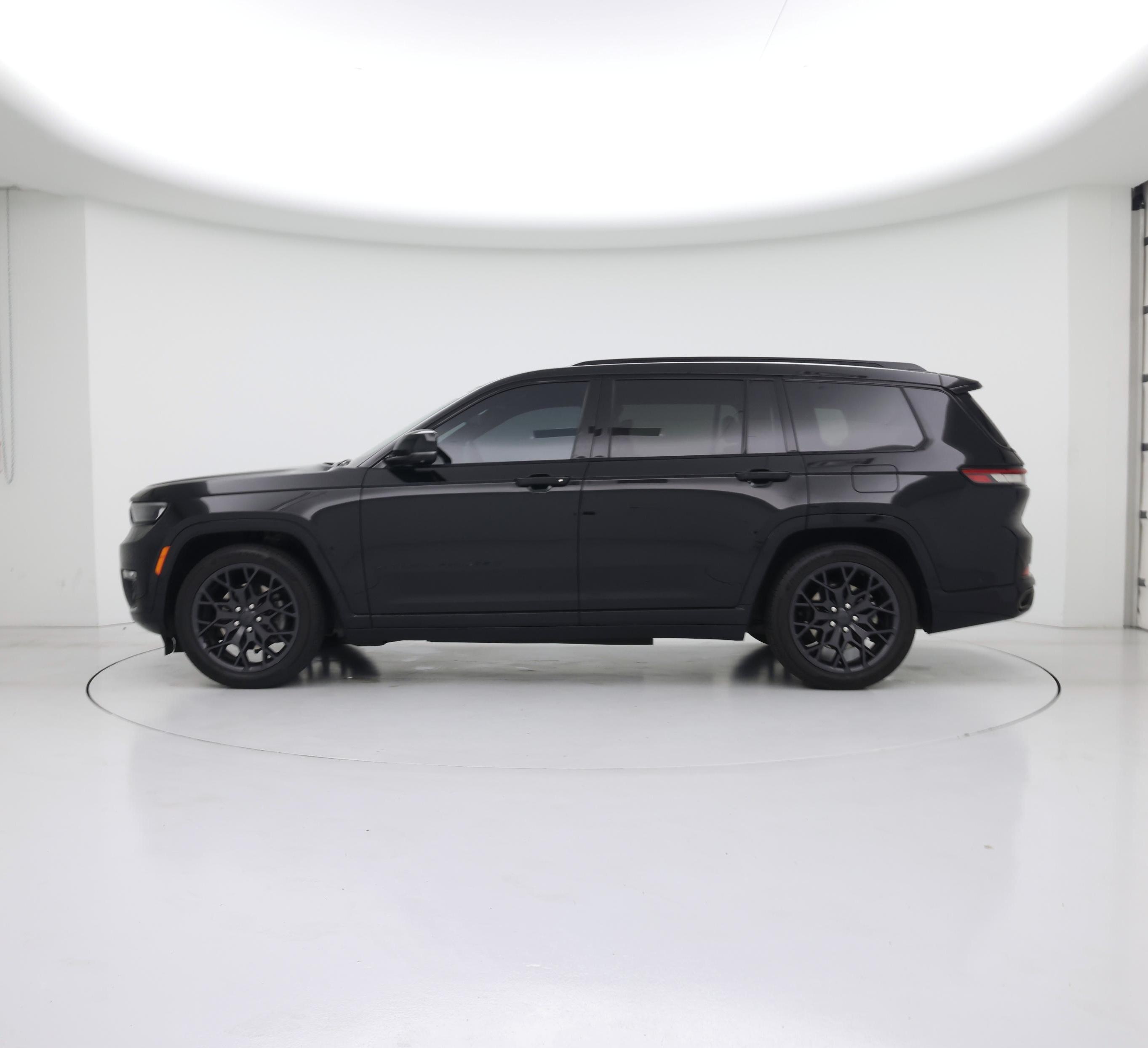 Thumbnail: 2023 Jeep Grand Cherokee L - 3