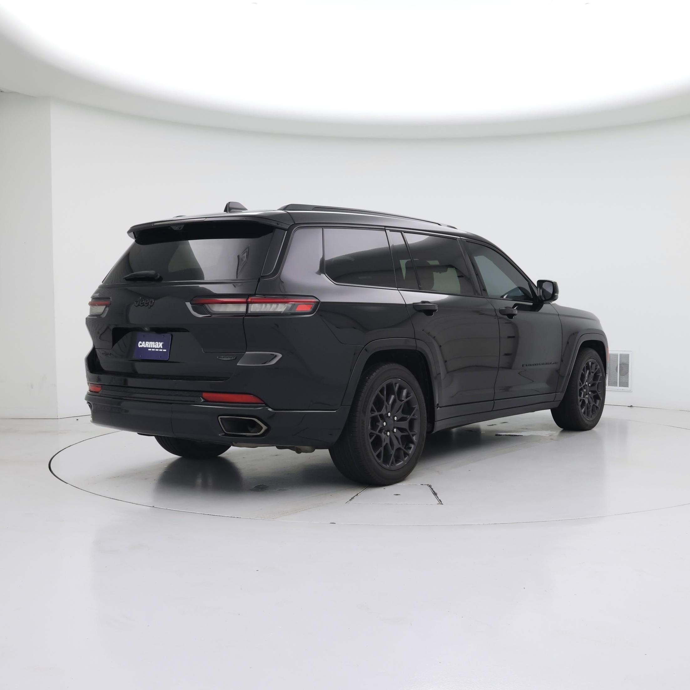Thumbnail: 2023 Jeep Grand Cherokee L - 8