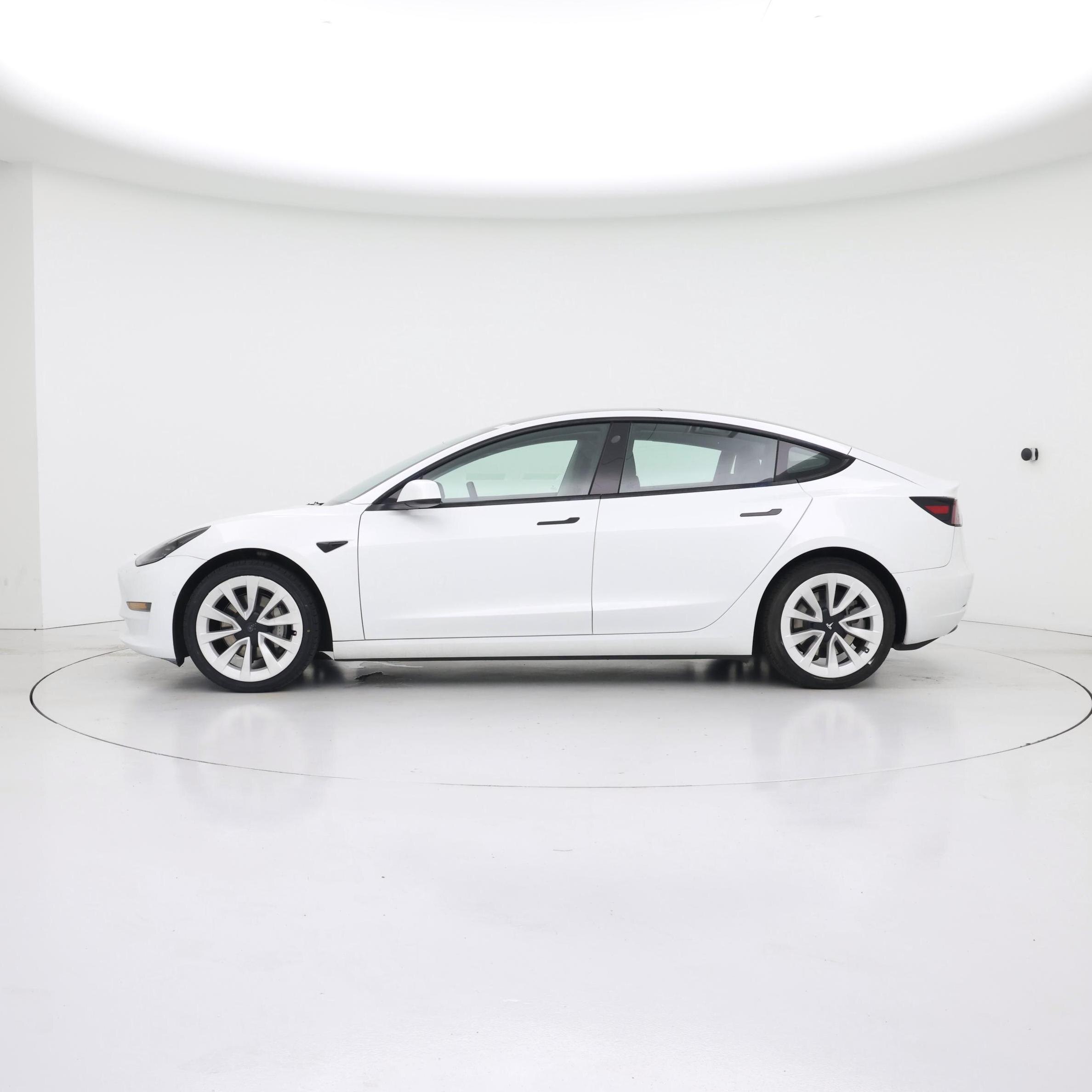 Thumbnail: 2022 Tesla Model 3 - 3