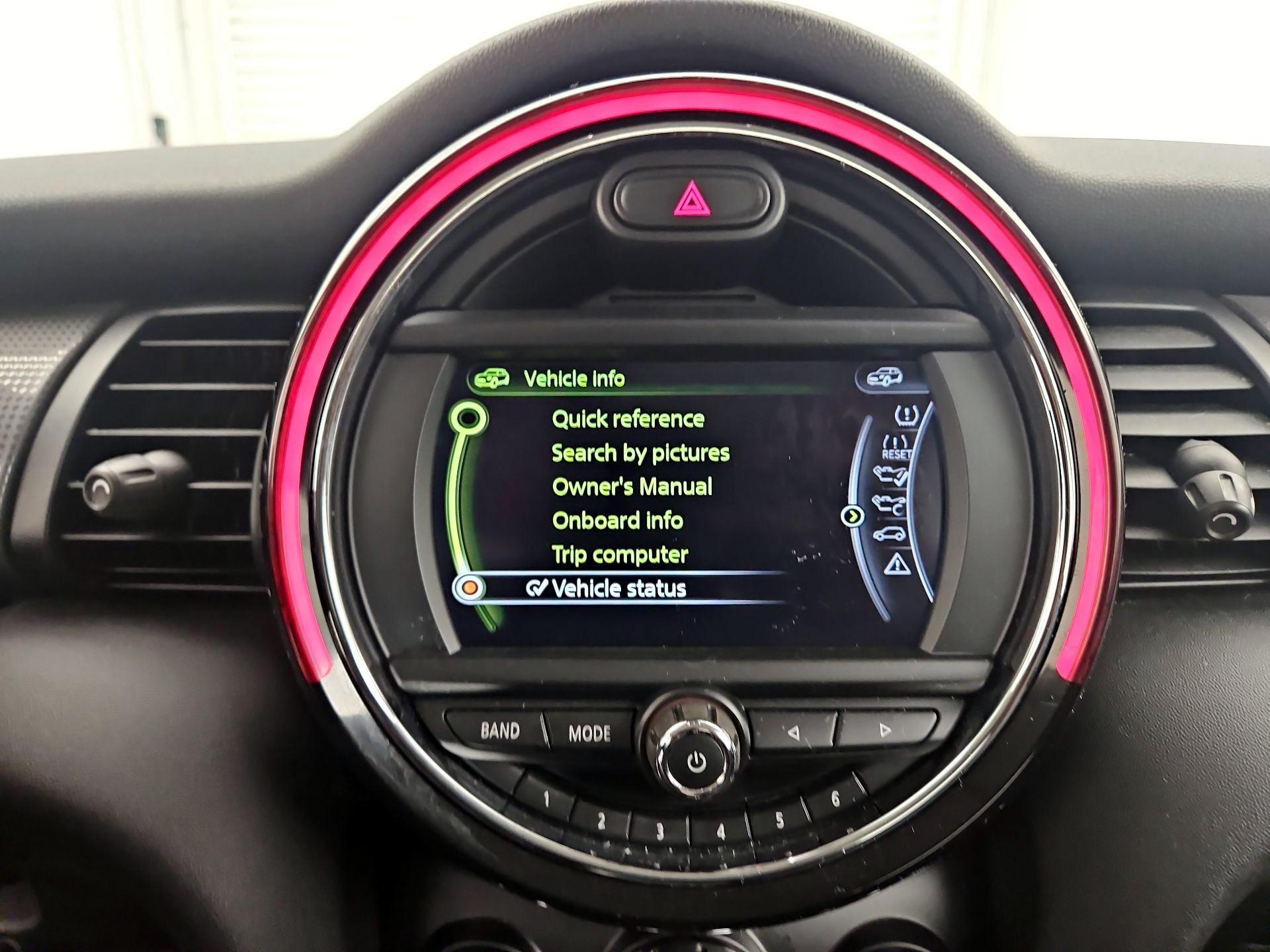 Thumbnail: 2017 MINI Cooper Hardtop - 14