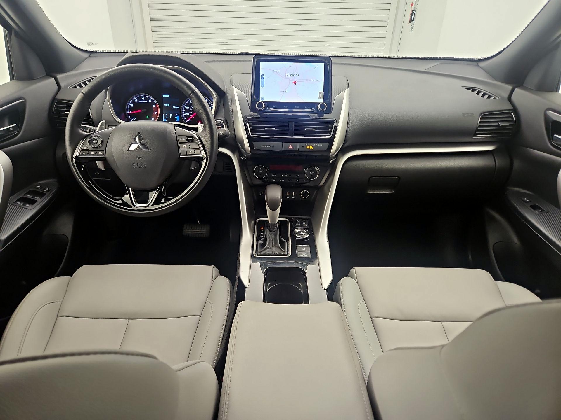 Thumbnail: 2024 Mitsubishi Eclipse Cross - 9