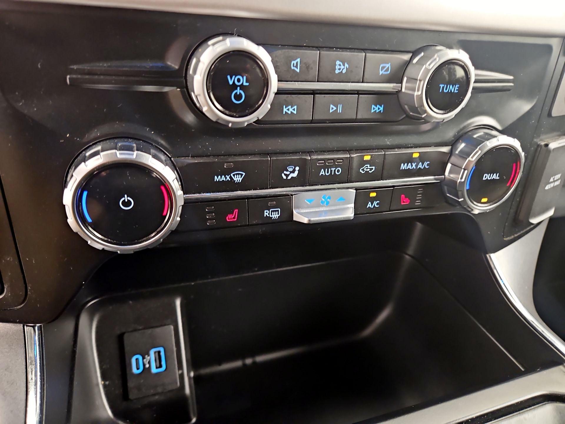 Thumbnail: 2023 Ford F-150 - 16