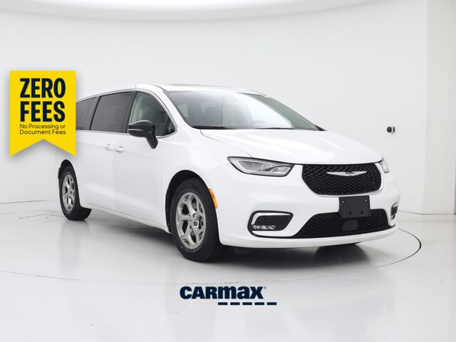 White 2024 Chrysler Pacifica Minivan Front-Wheel Drive Automatic