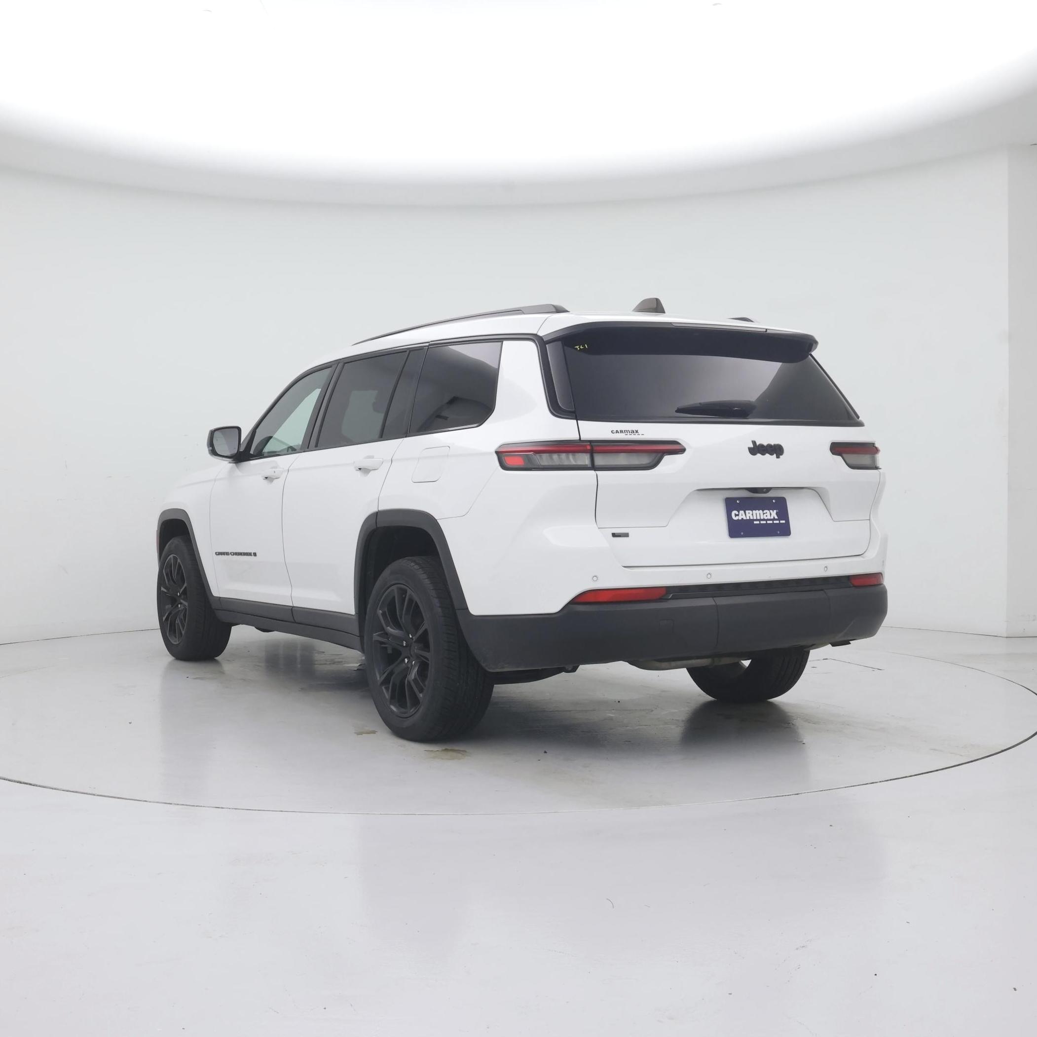 Thumbnail: 2023 Jeep Grand Cherokee L - 2