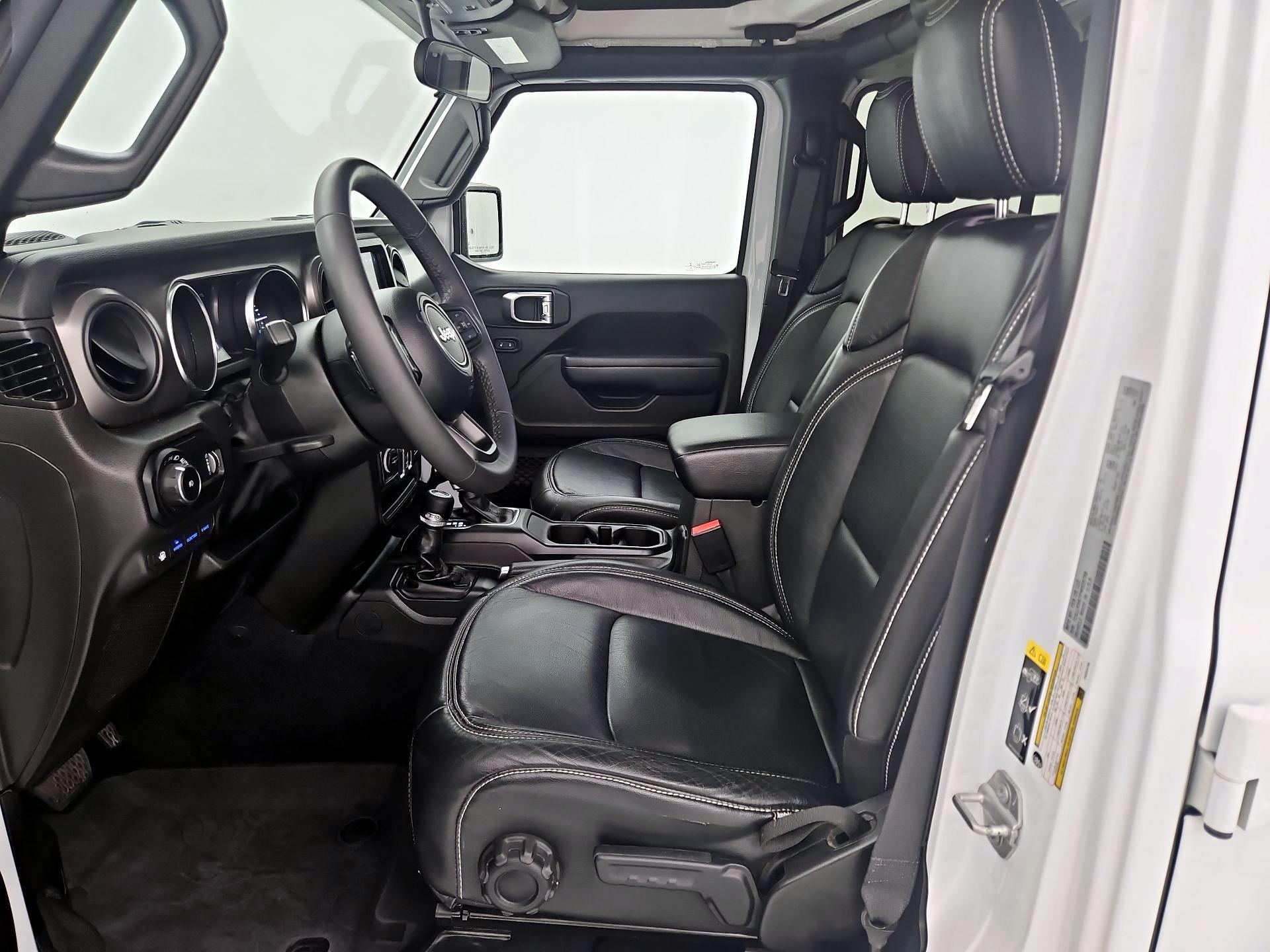 Thumbnail: 2023 Jeep Wrangler - 9