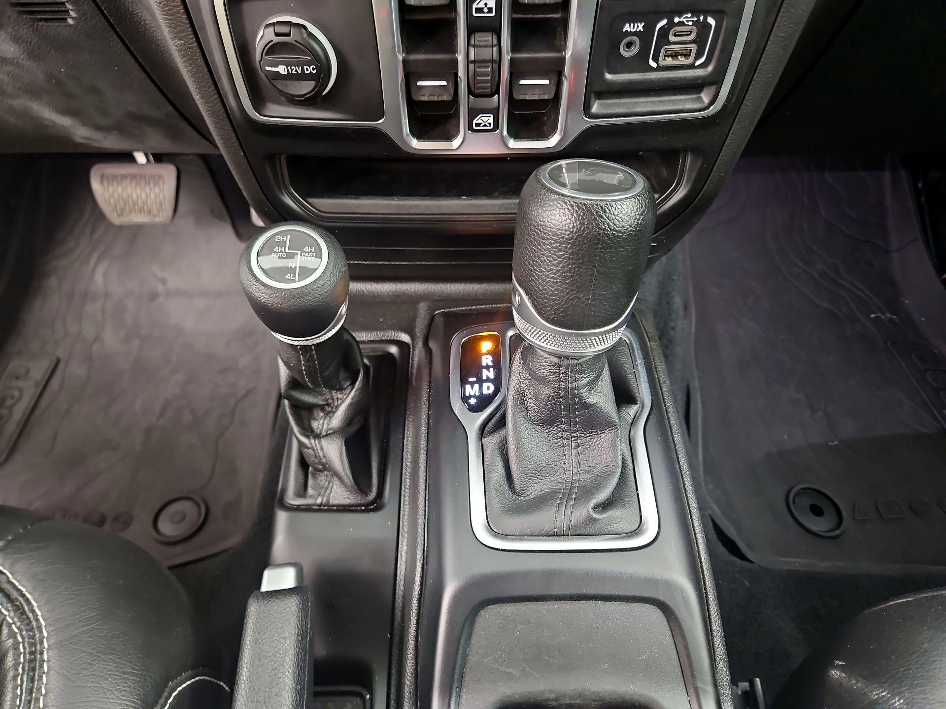 Thumbnail: 2023 Jeep Wrangler - 15