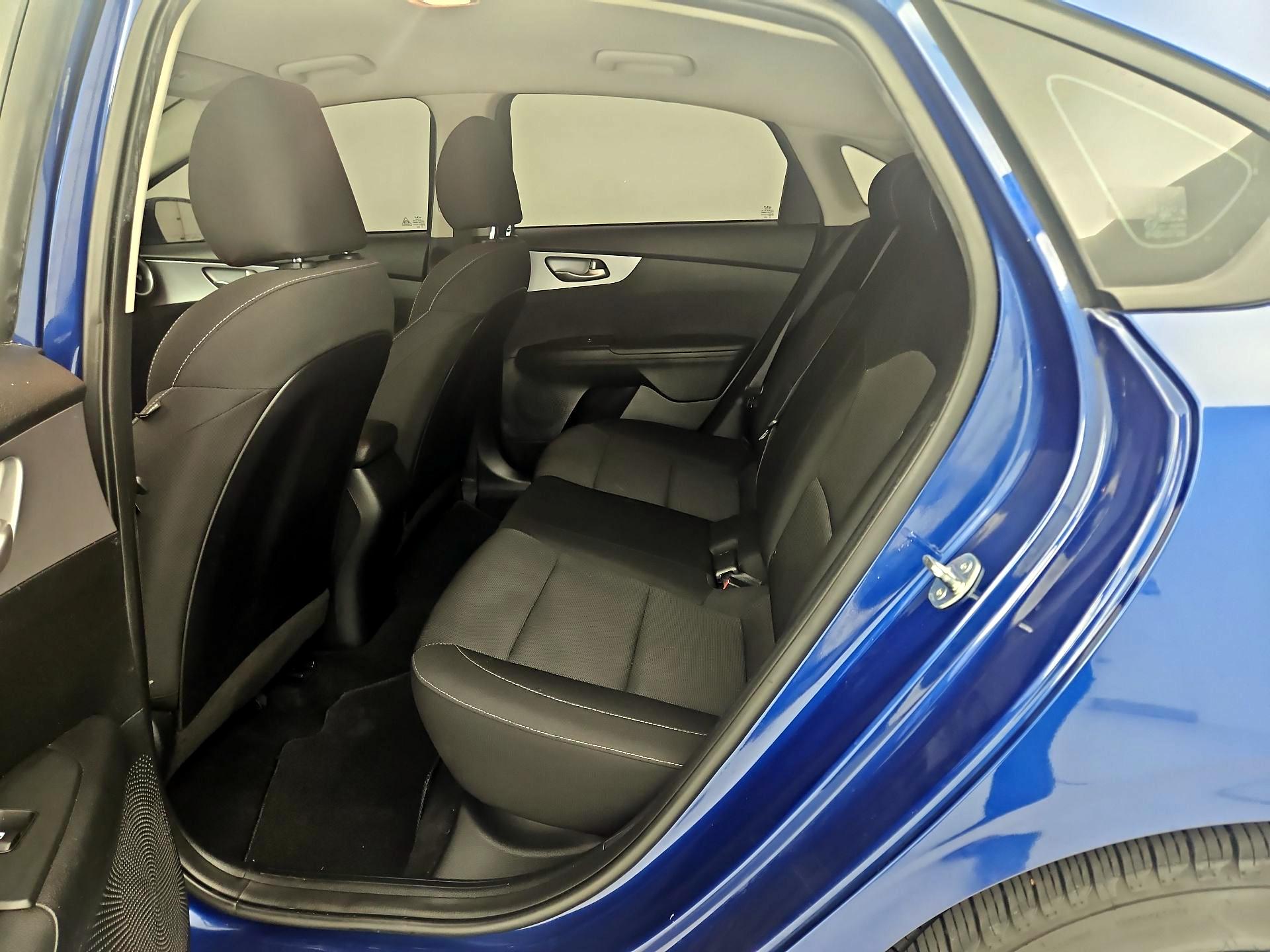 Thumbnail: 2024 Kia Forte - 17